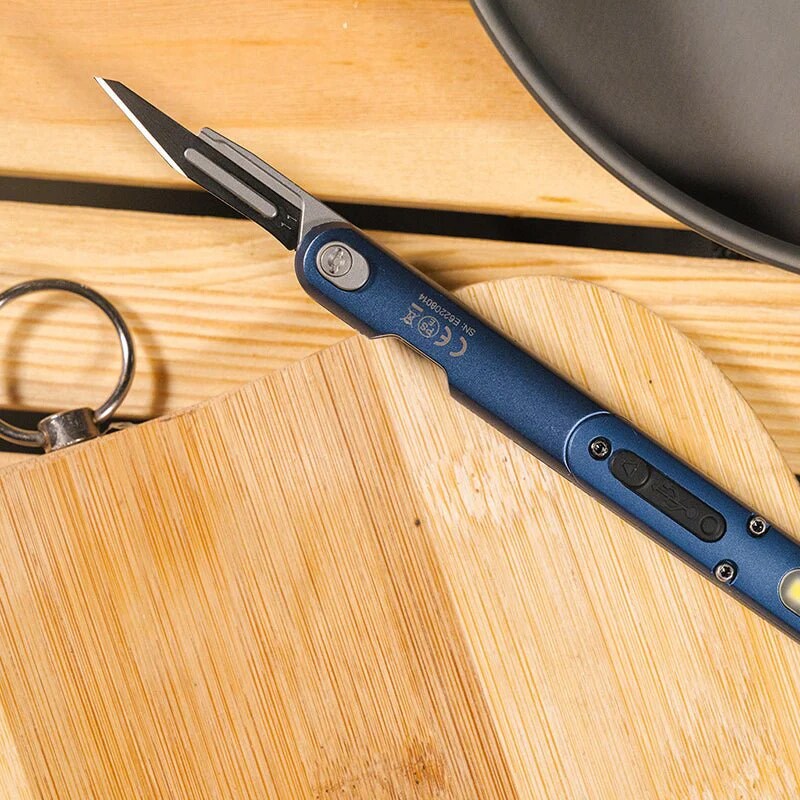 Lampe de poche stylo tactique E62 130 lumens Wuben - Blue