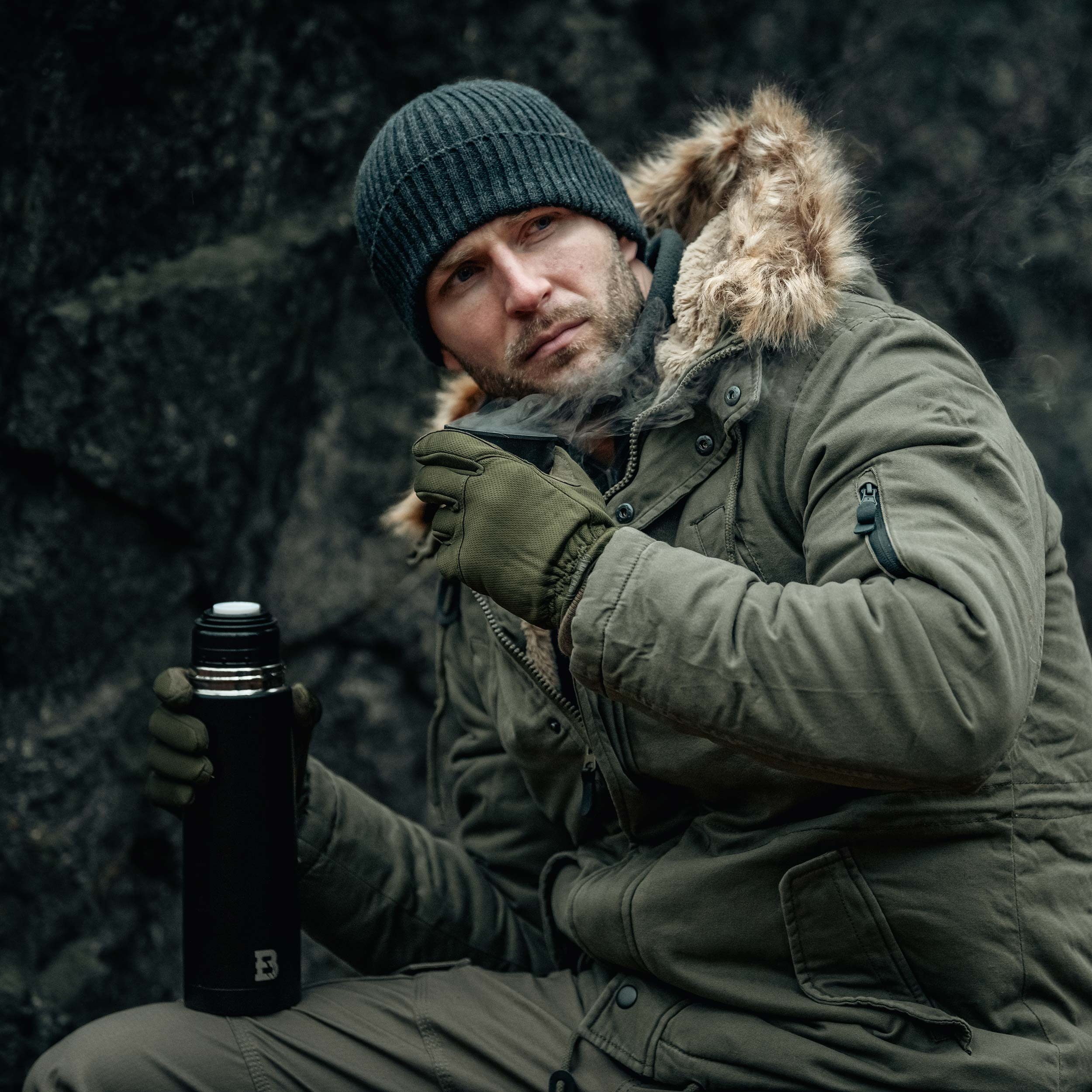 Thermos 750 ml Badger Outdoor - Black