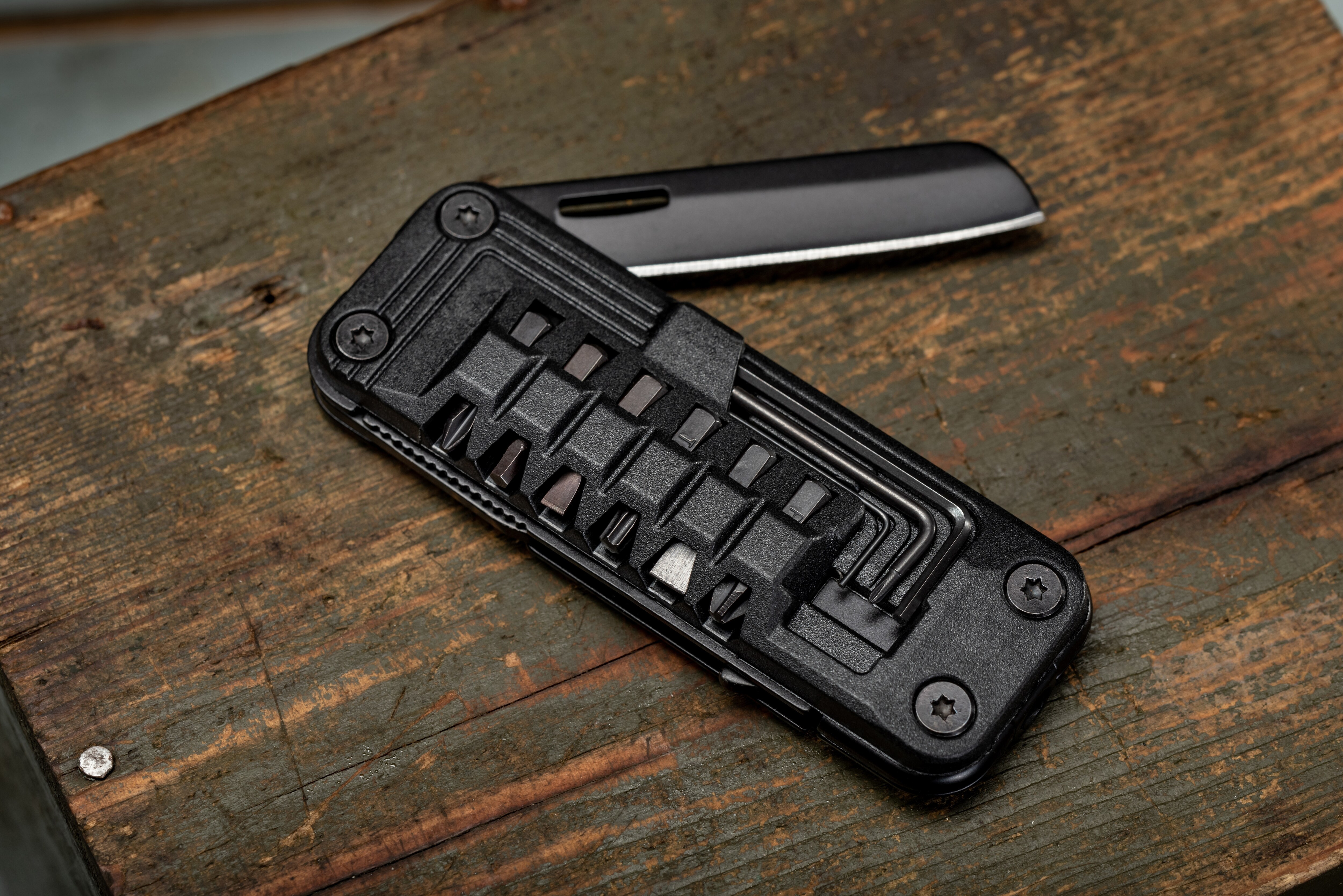 Multitool Ambi 14 en 1 Mamba Tac - Black