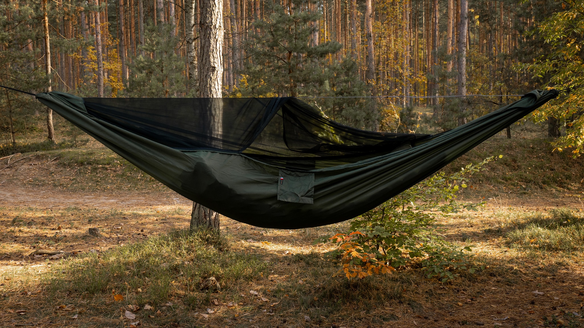 Hamac ultra-léger Ważka V2 Long Pocket - avec moustiquaire TigerWood - Green