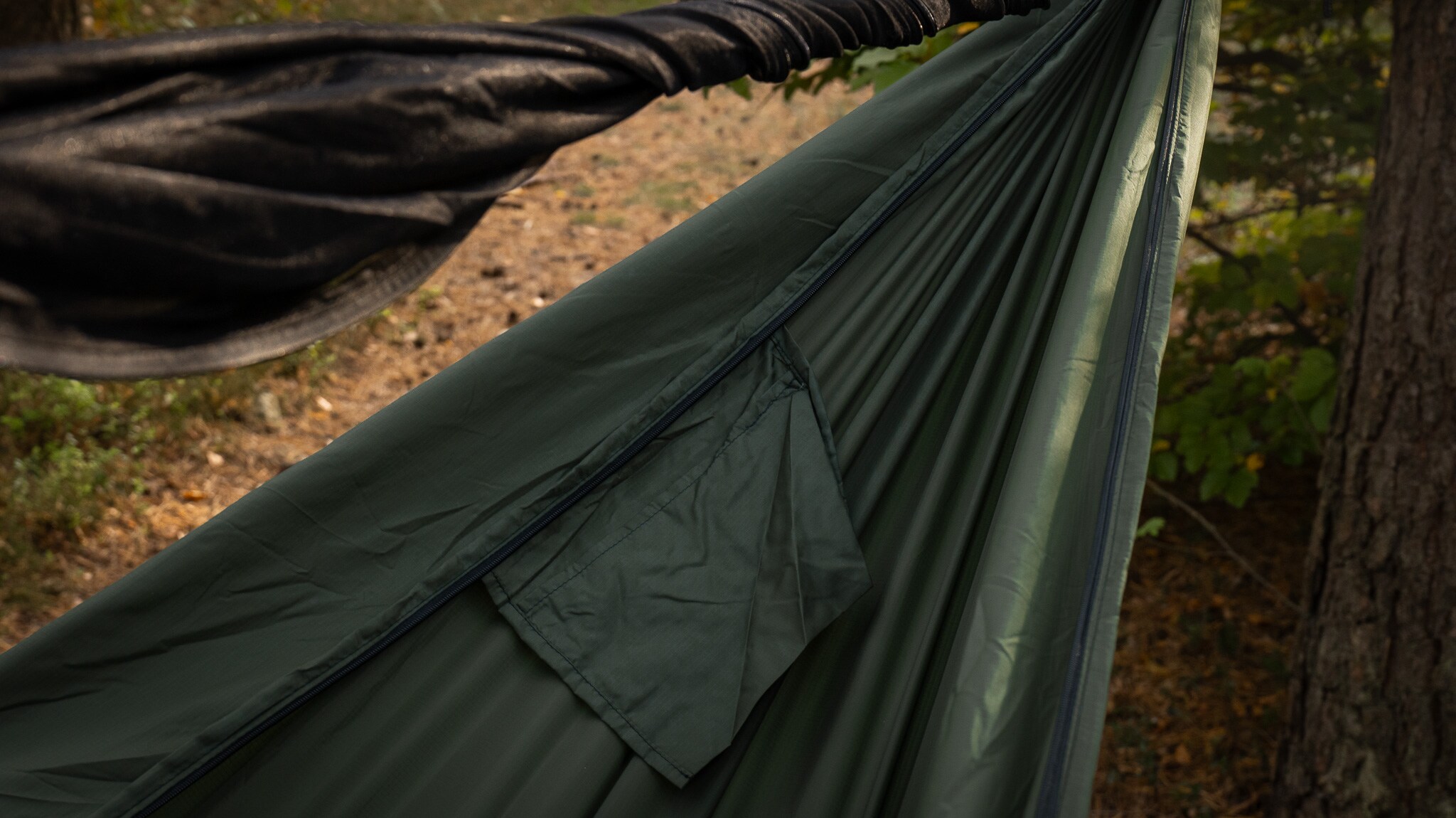 Hamac ultra-léger Ważka V2 Long Double Zip avec moustiquaire TigerWood - Green