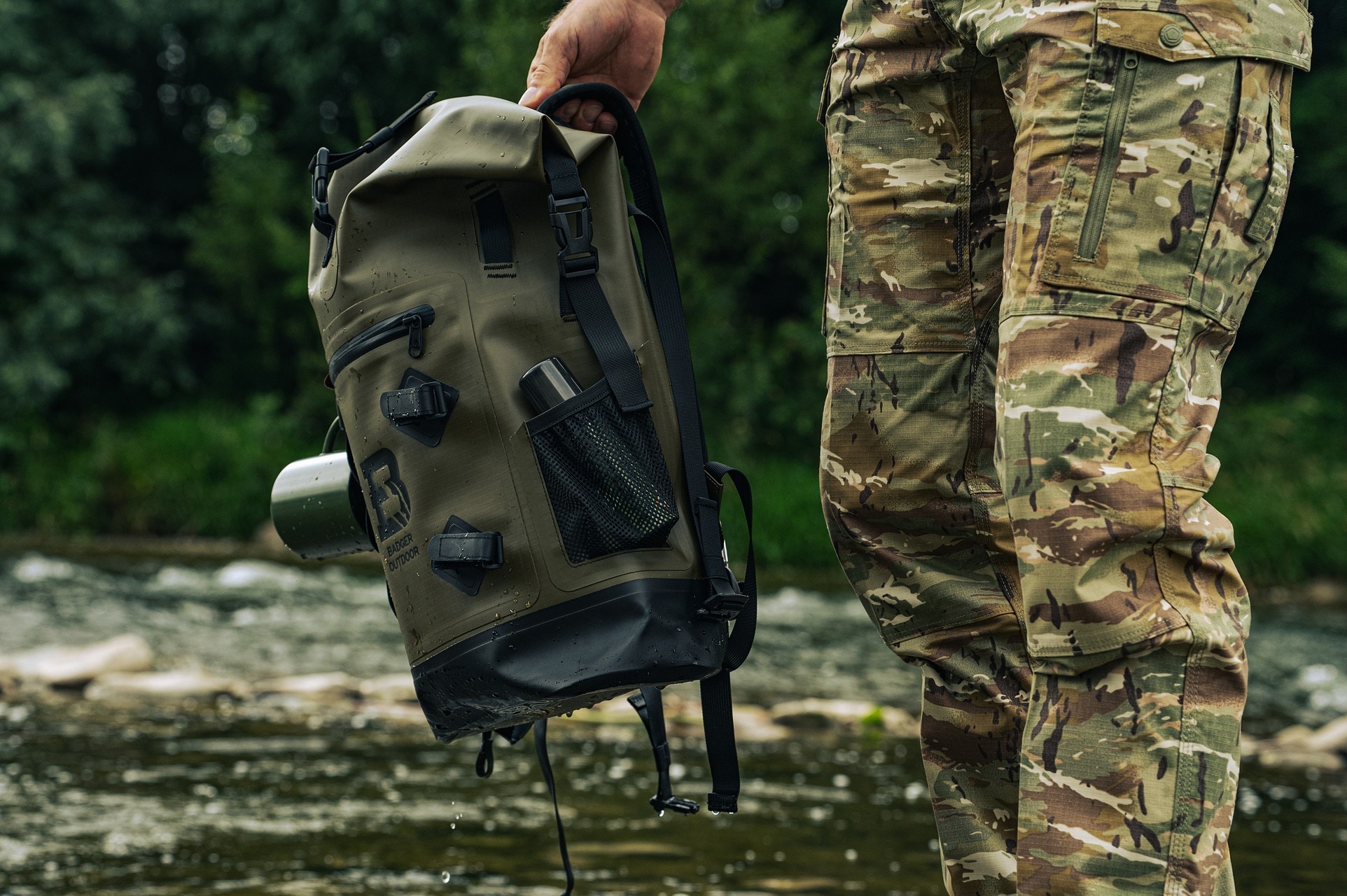 Sac à dos imperméable TPU 40 L Badger Outdoor - Military Green