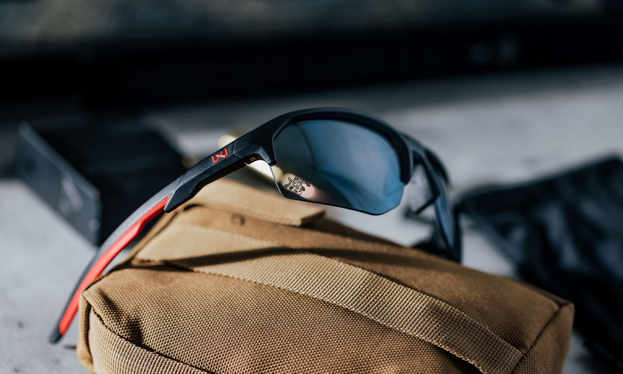 Lunettes WX JAKL American Sniper Signature Series Wiley X - Captivate Black Mirror/Matte Black/Red