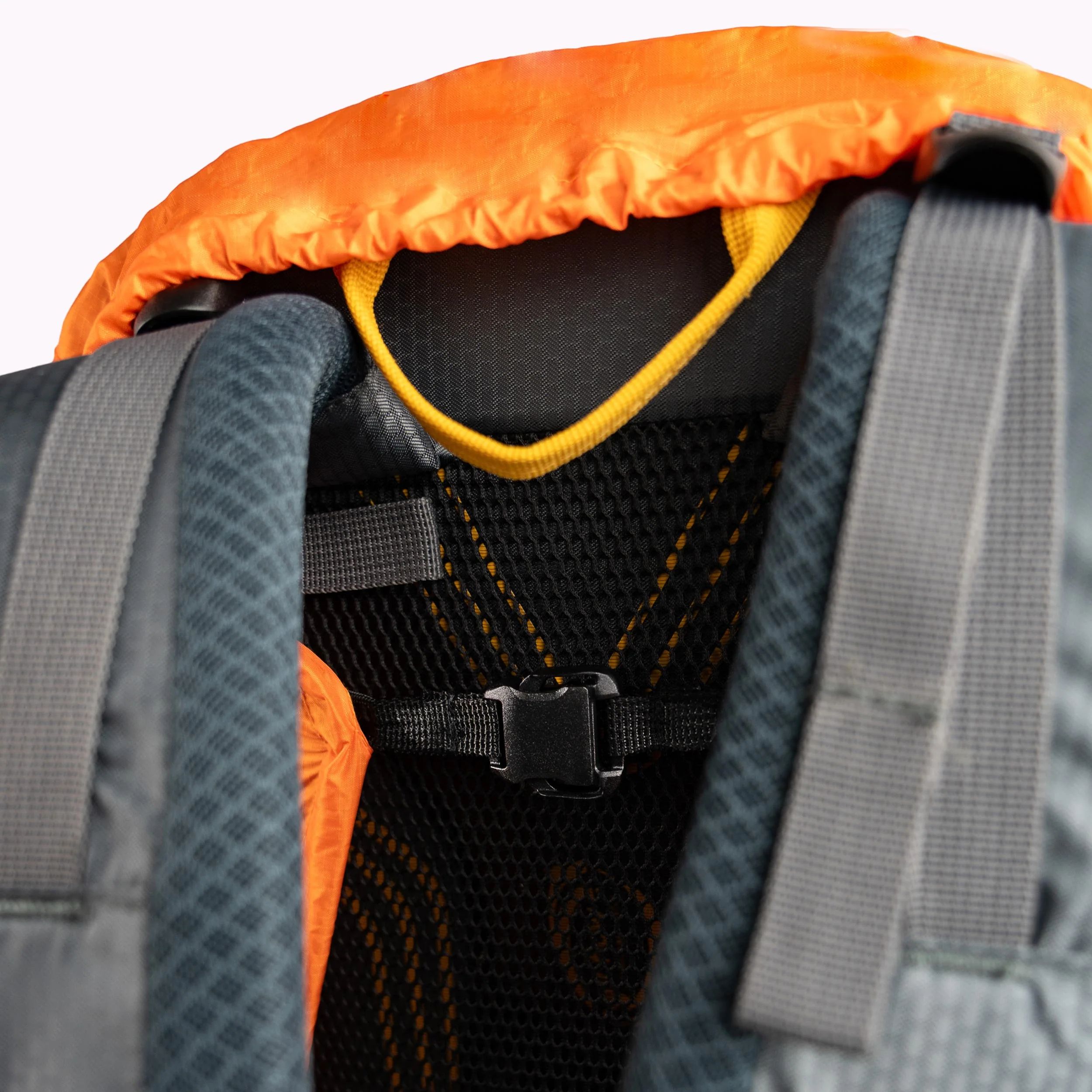 Housse pour sac à dos Duck’s Back Raincover Medium 35-45 L Highlander Outdoor - Orange
