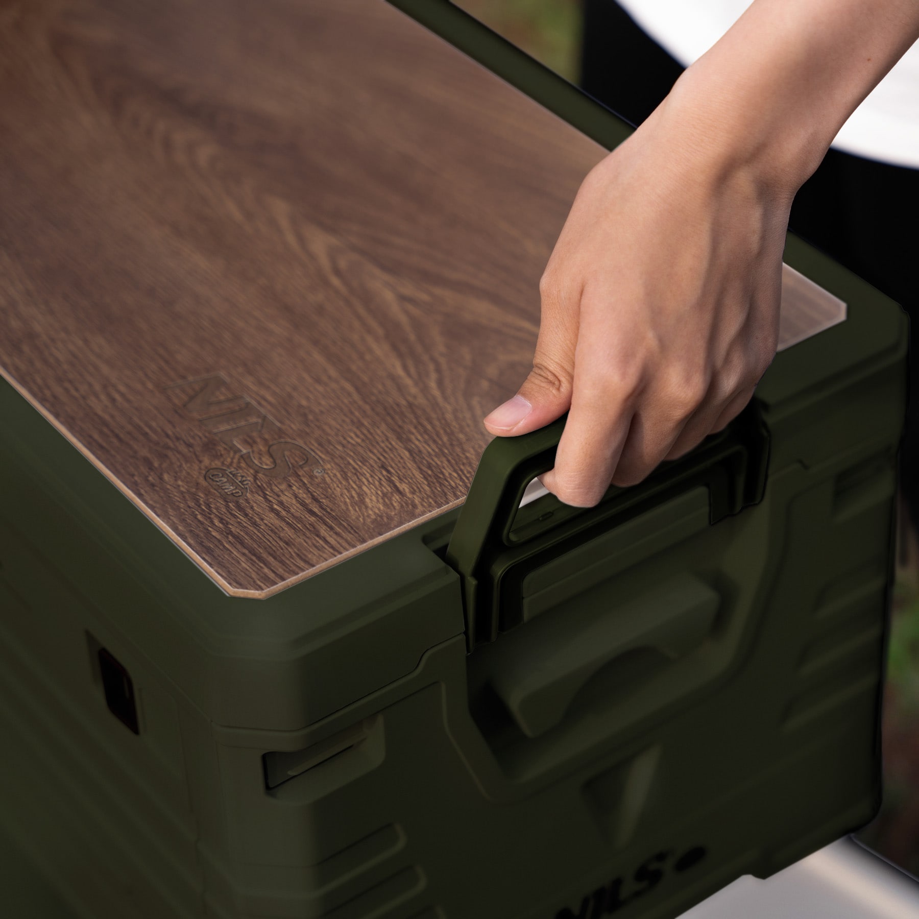 Caisse de transport NCB4002 32 L avec plateau en bois Nils Camp - Green