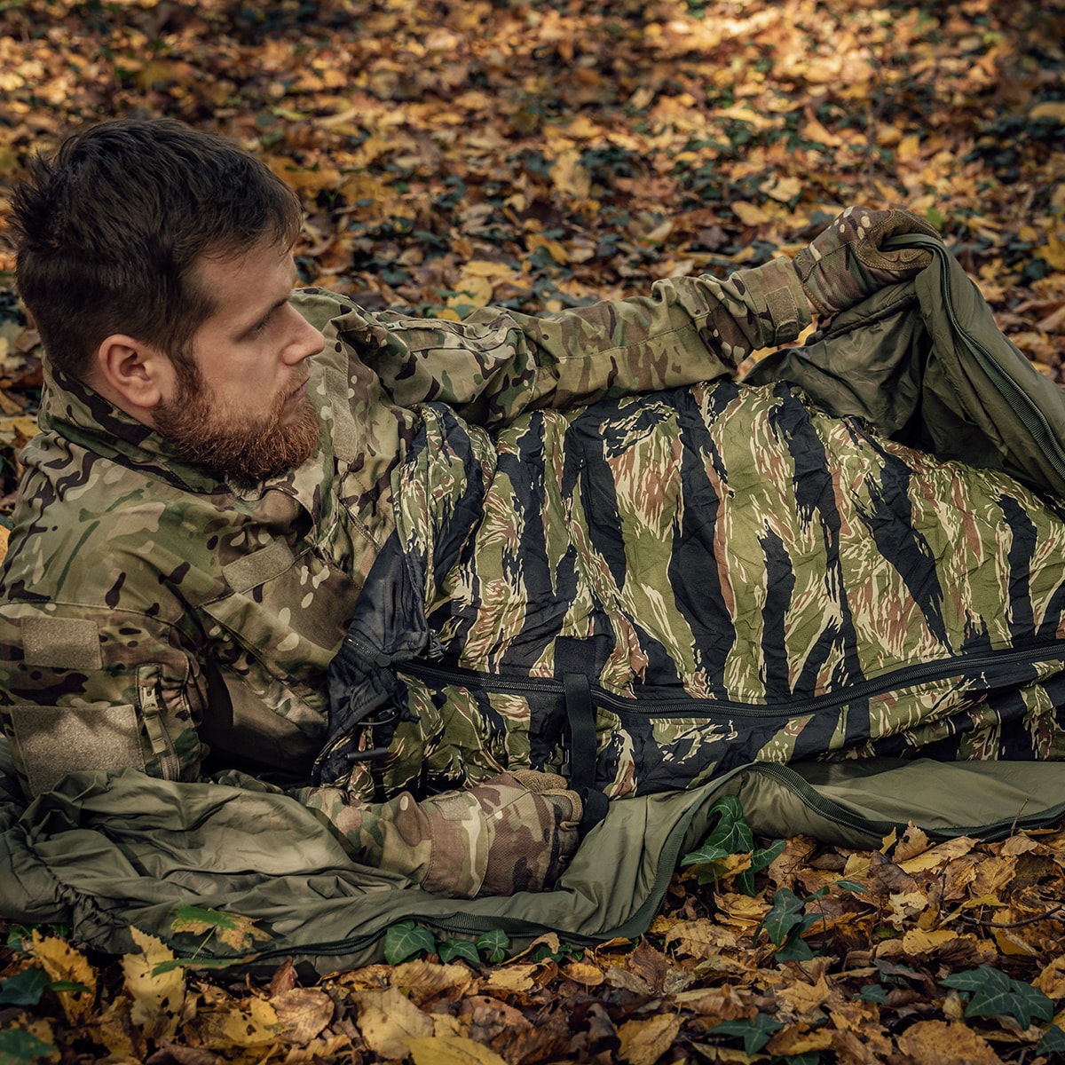 Poncho avec fonction sac de couchage Swagman Roll Climashield Apex Helikon - Tiger Stripe