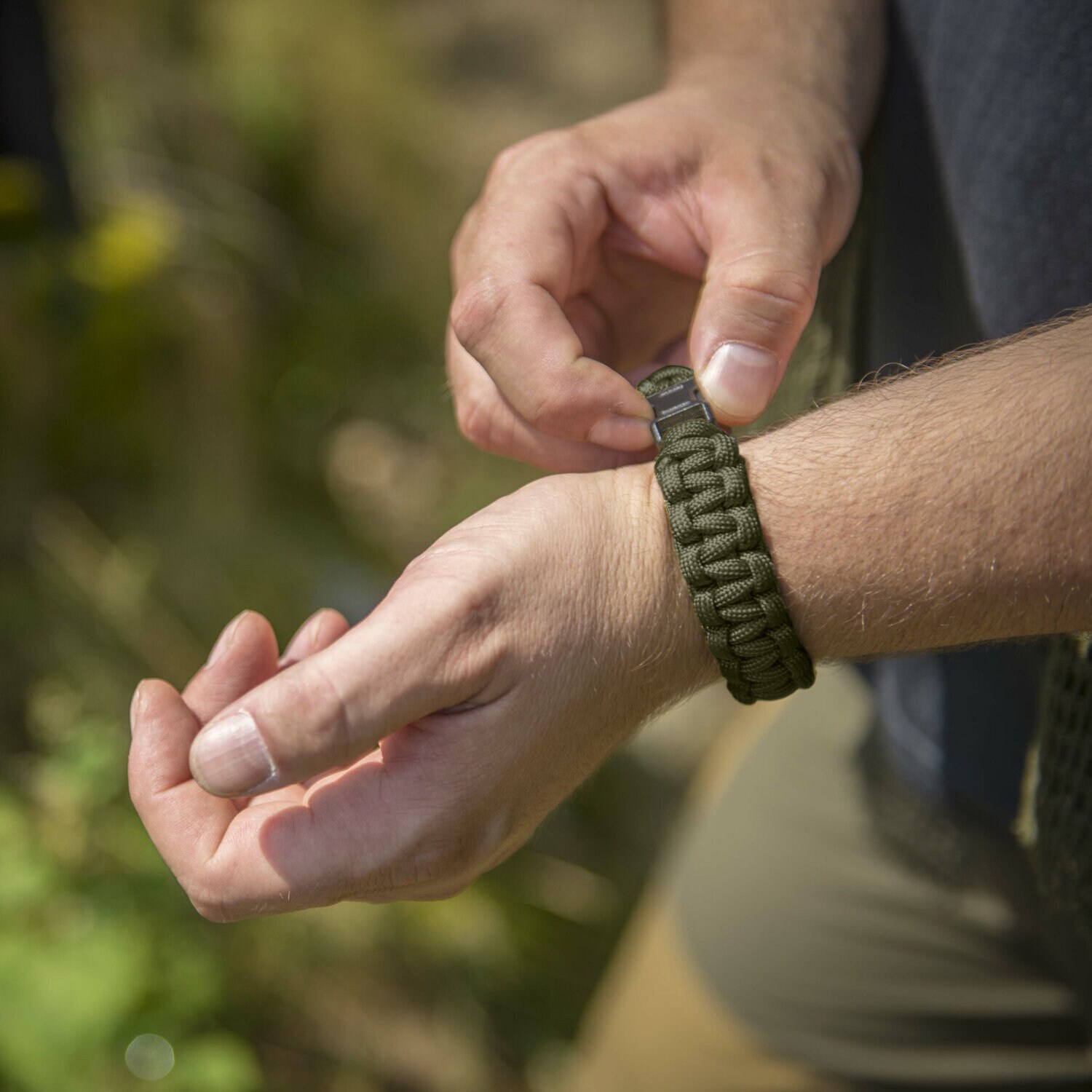 Bracelet Paracord Survival Bracelet boucle Helikon-Tex - Olive Green