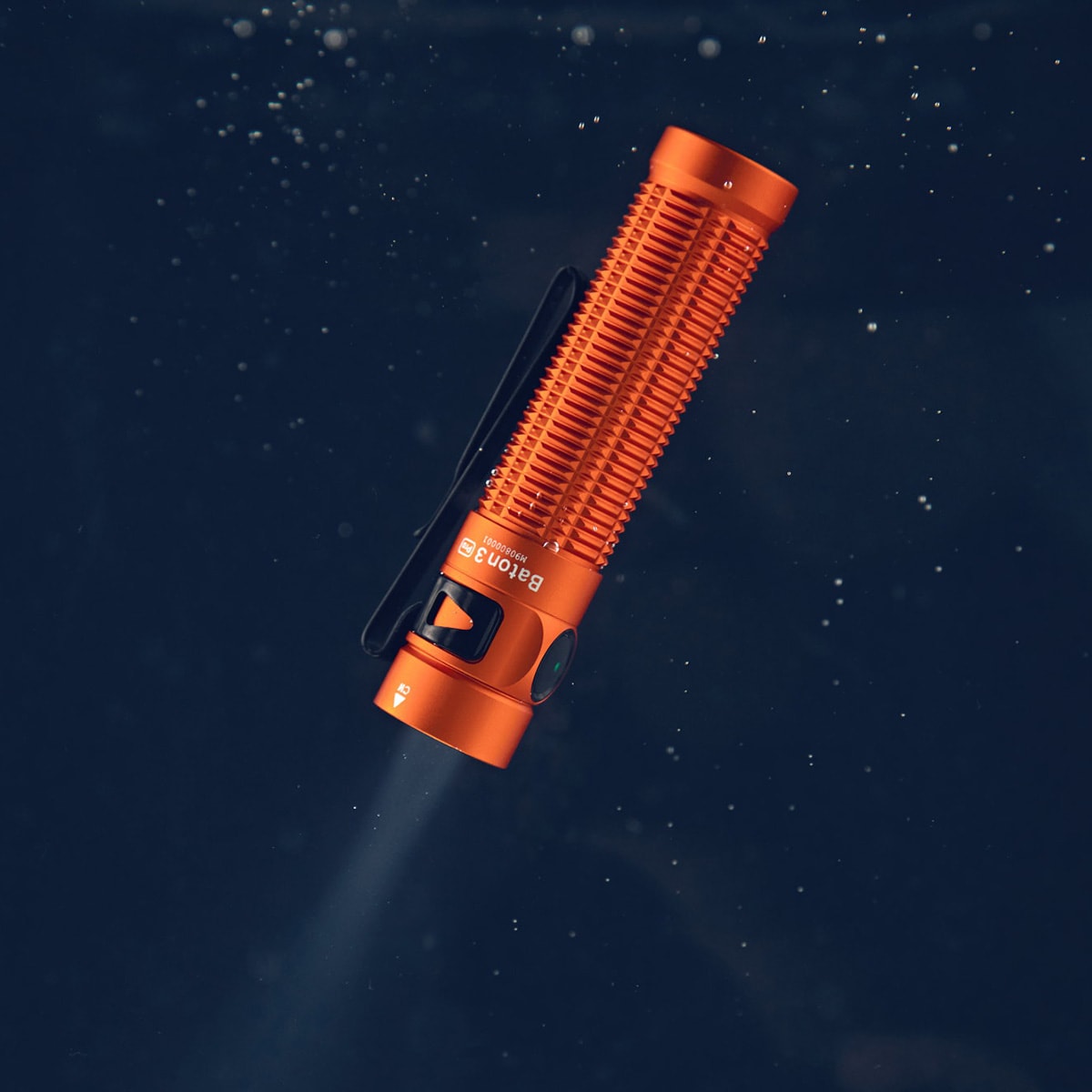 Lampe de poche rechargeable Baton 3 Pro Cool - 1500 lumnes Olight - White Orange 