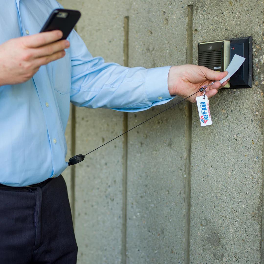 Rétracteur Sidekick ID Badge and Key Reel - 0KB1-0A21 Key-Bak 