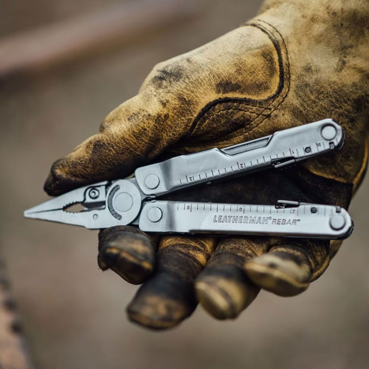 Multitool Rebar Leatherman avec holster