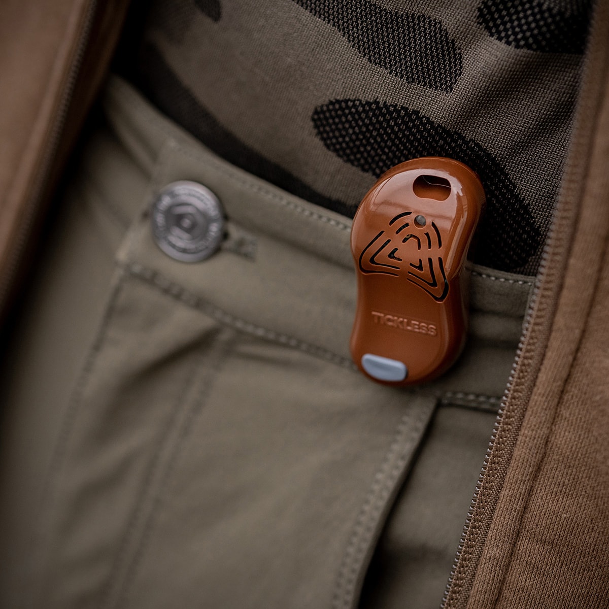 Protection ultrasonique contre les tiques pour les humains Military TickLess - Brown