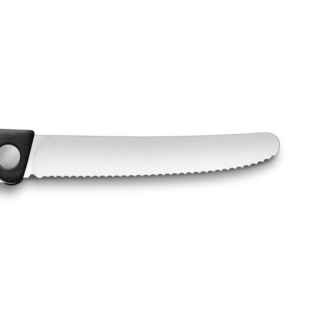 Couteau de cuisine pliant - lame dentelée avec pointe arrondie Victorinox - Black