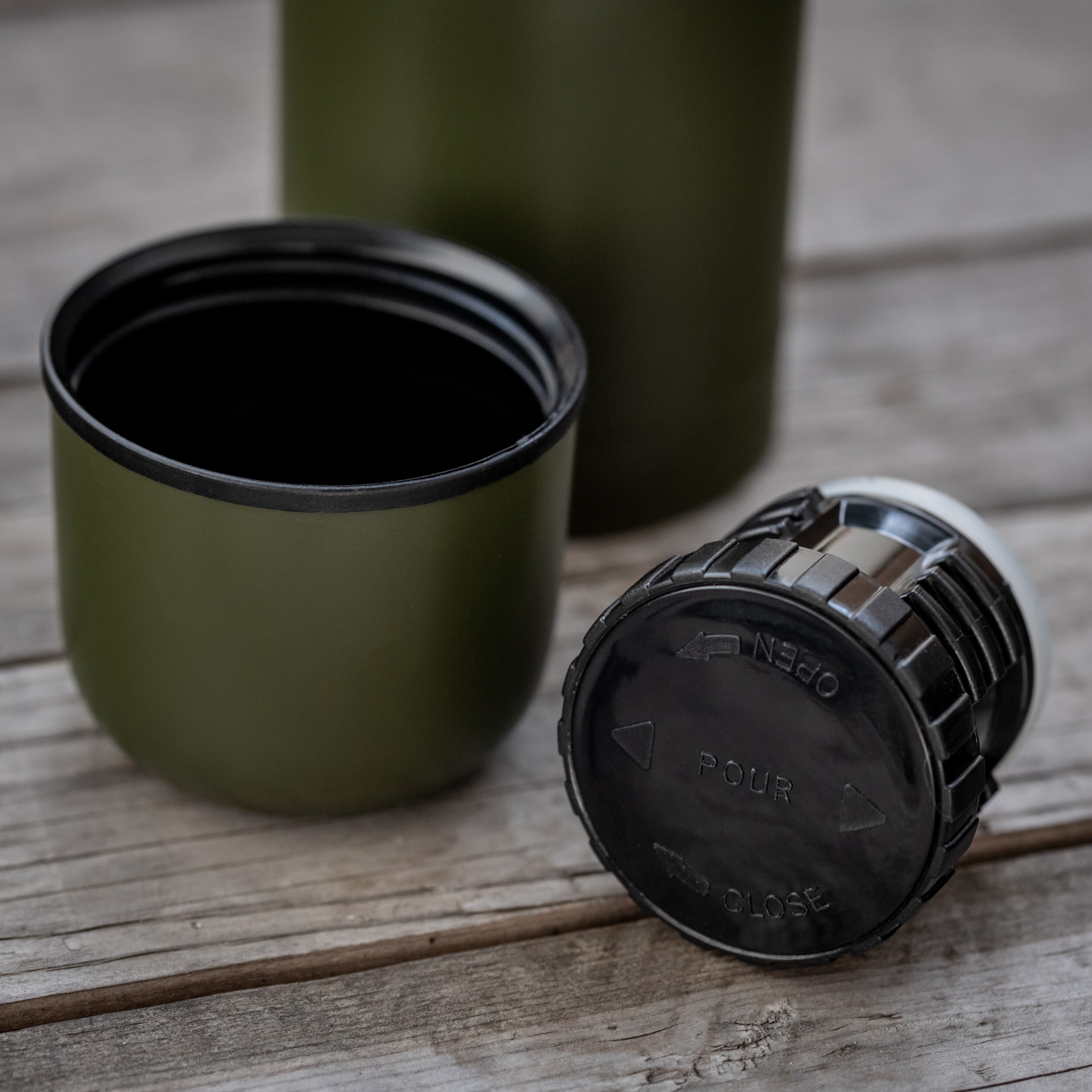 Thermos en acier inoxydable 500 ml Mil-Tec - Olive