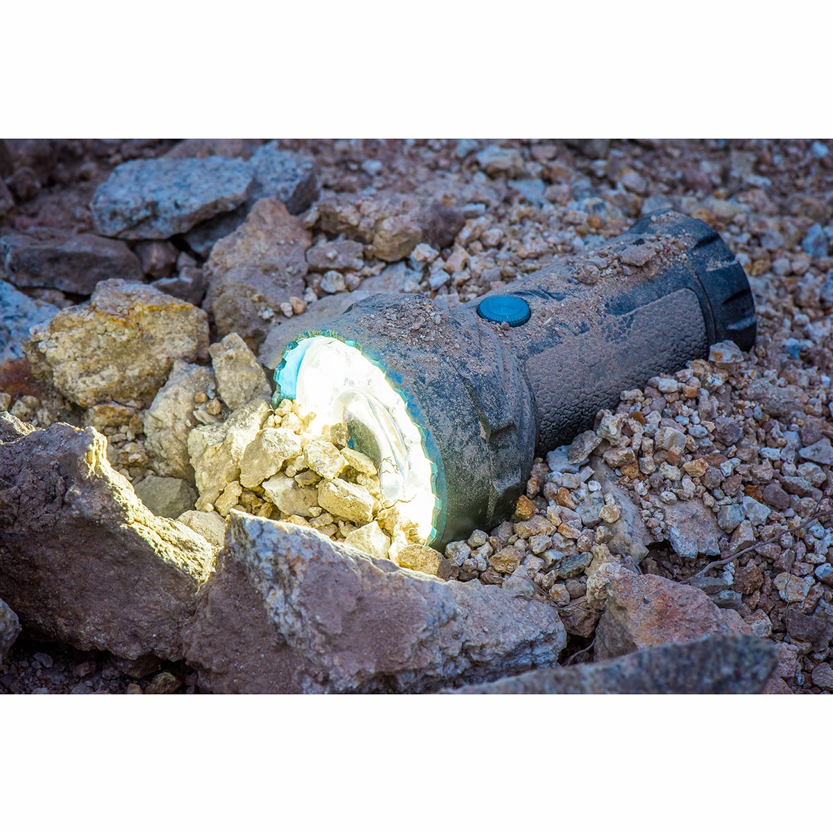 Lampe de poche rechargeable Marauder 2 14000 lumens, portée 800 m Olight - Cool White