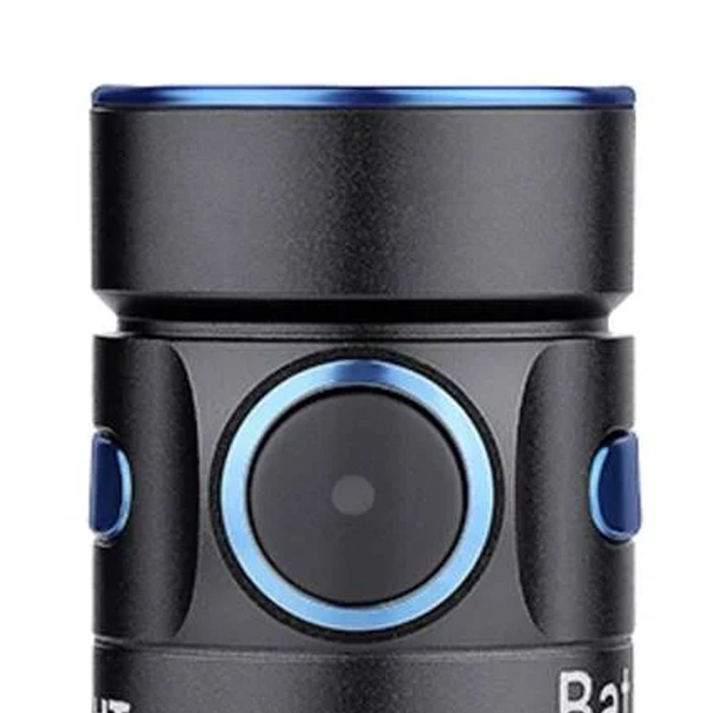 Lampe de poche rechargeable Baton 3 Premium Edition  avec étui de chargement sans fil Black - 1200 lumens Olight
