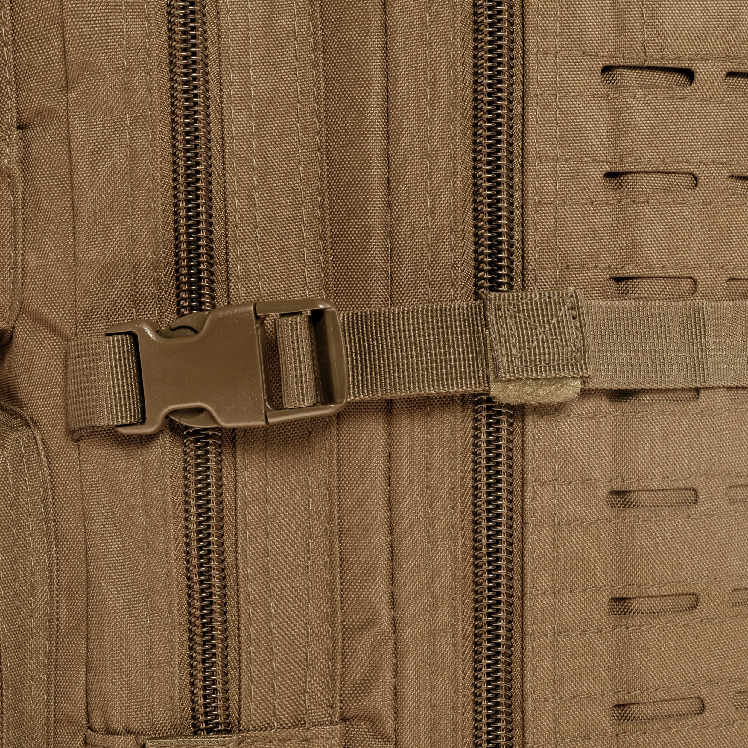 Sac à dos Assault Pack Laser Cut Large 36 L Mil-Tec - Coyote Tan