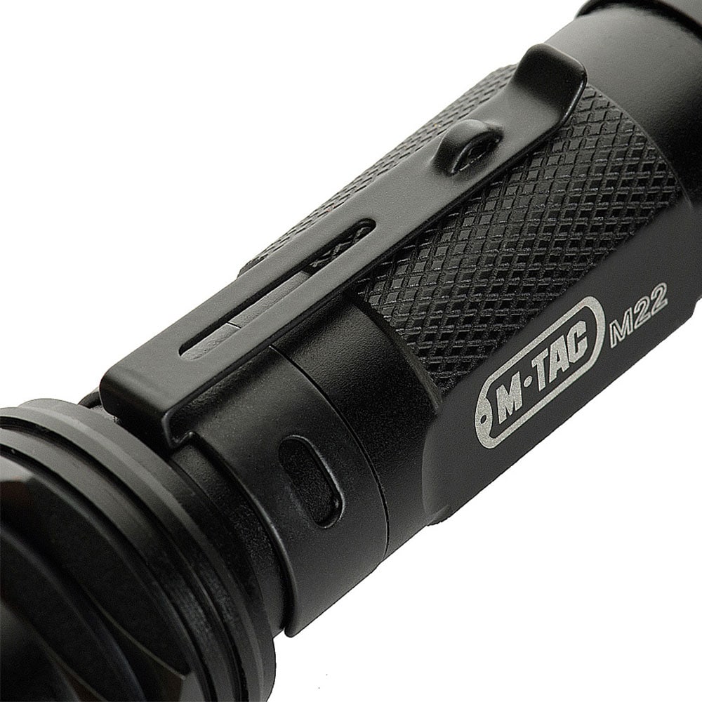 Lampe de poche rechargeable M22-C - 250 lumens M-Tac