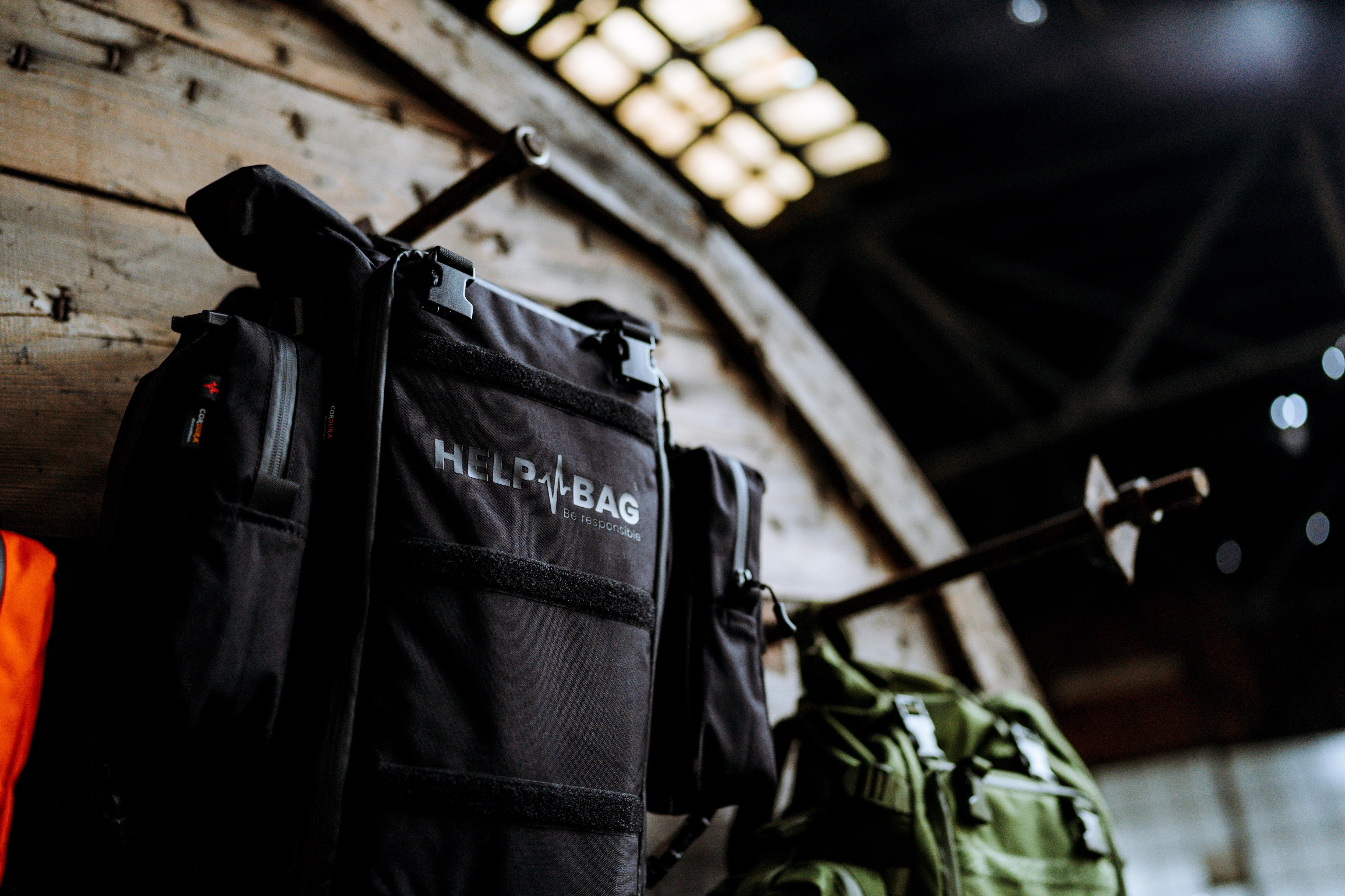 Kit de secours Help Bag Max - Shadow Black