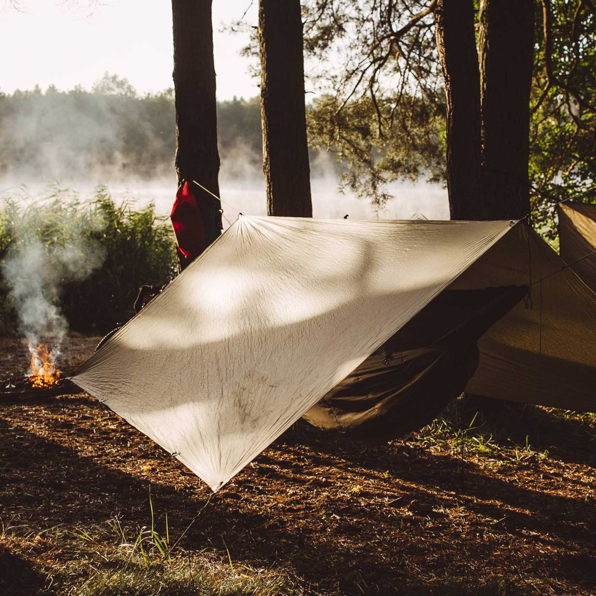 Bâche de bivouac Groza Ultralight Tarp 3x3 Lesovik - Crocodile Green