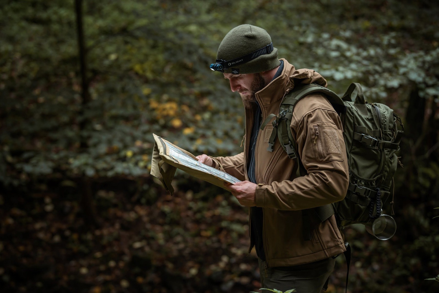 Il est toujours bon d'emporter une lampe de poche en montagne.