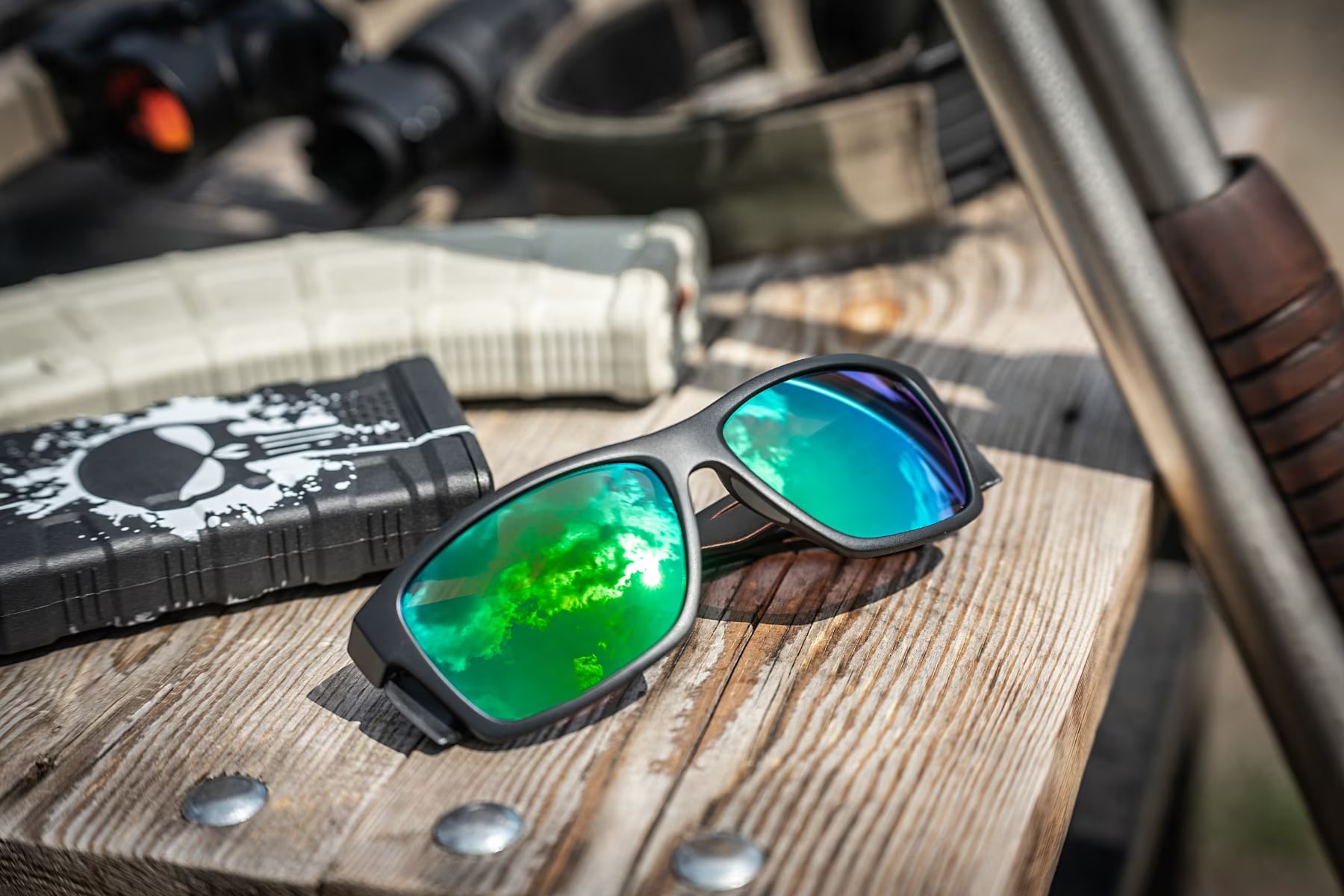 Bushnell Moose Green Mirror Lunettes de soleil noires mates avec MILITARY.PL