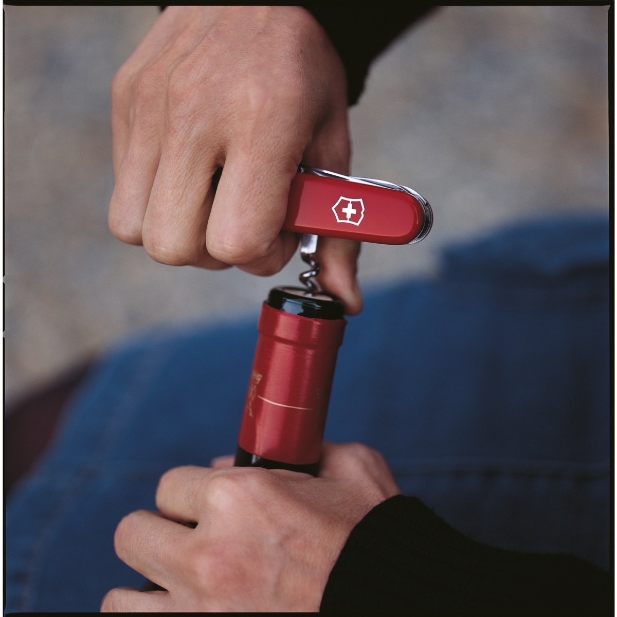 Victorinox Huntsman zsebkés - Red
