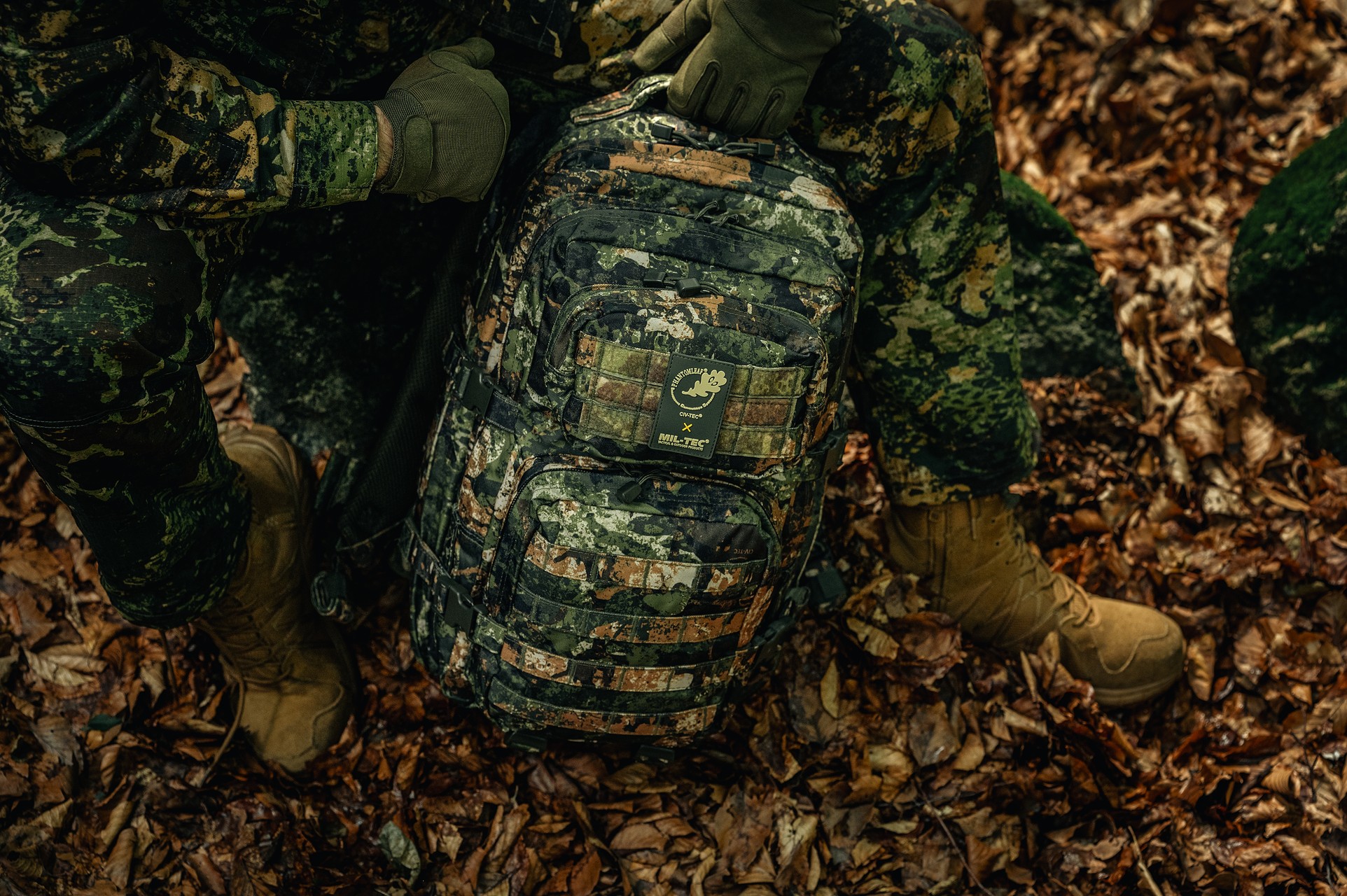 Mil-Tec Assault Pack Large hátizsák 36 l - Phantomleaf WASP I Z3A