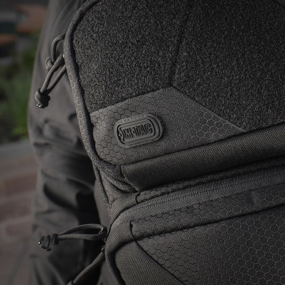M-Tac Buckler Bag Elite Hex válltáska 7 l - Black