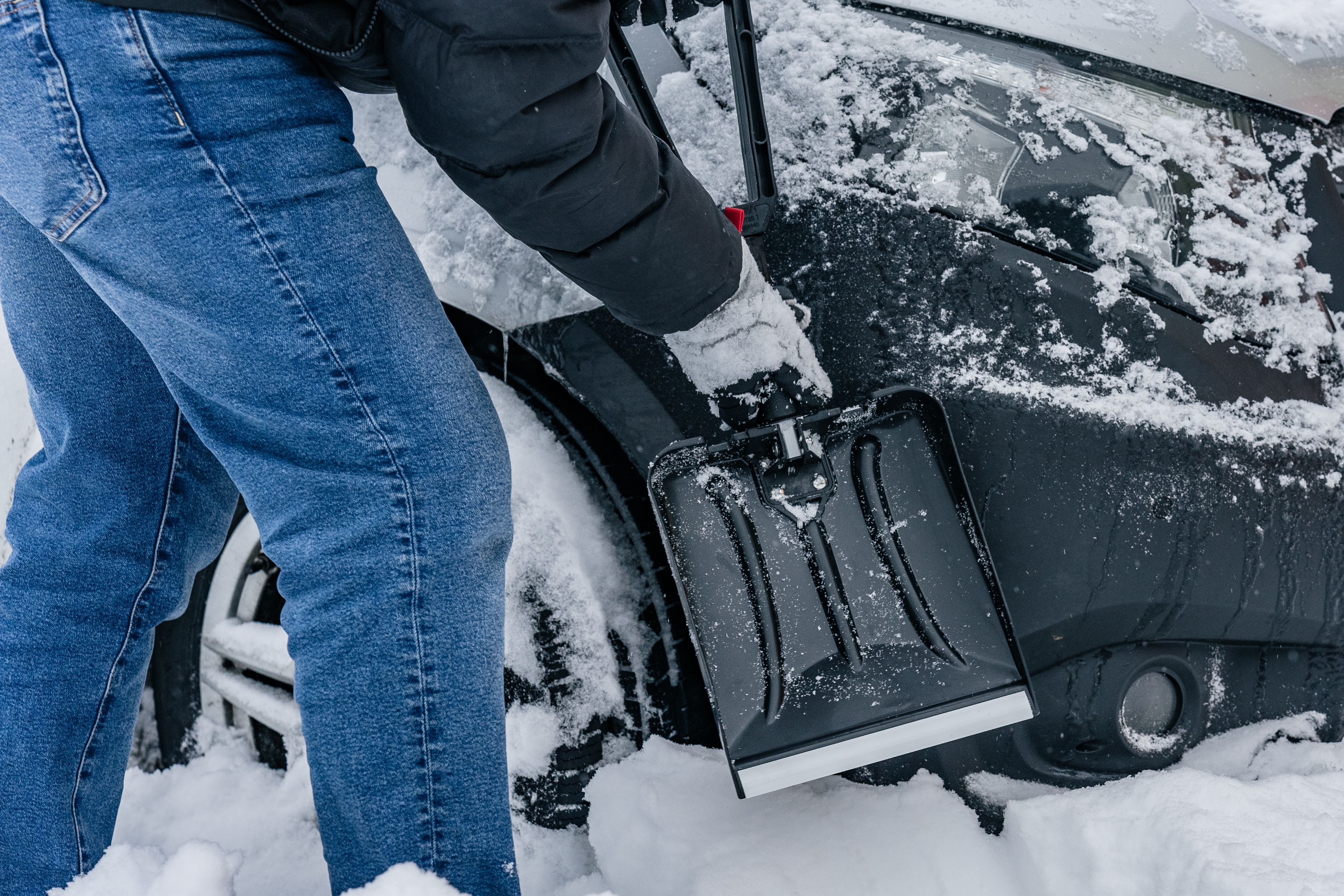 Mil-Tec Snow Shovel összecsukható lapát - Black