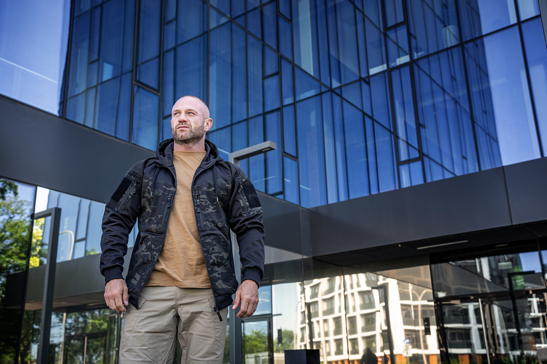 Helikon Rogue Hoodie pulóver- Black/MultiCam Black