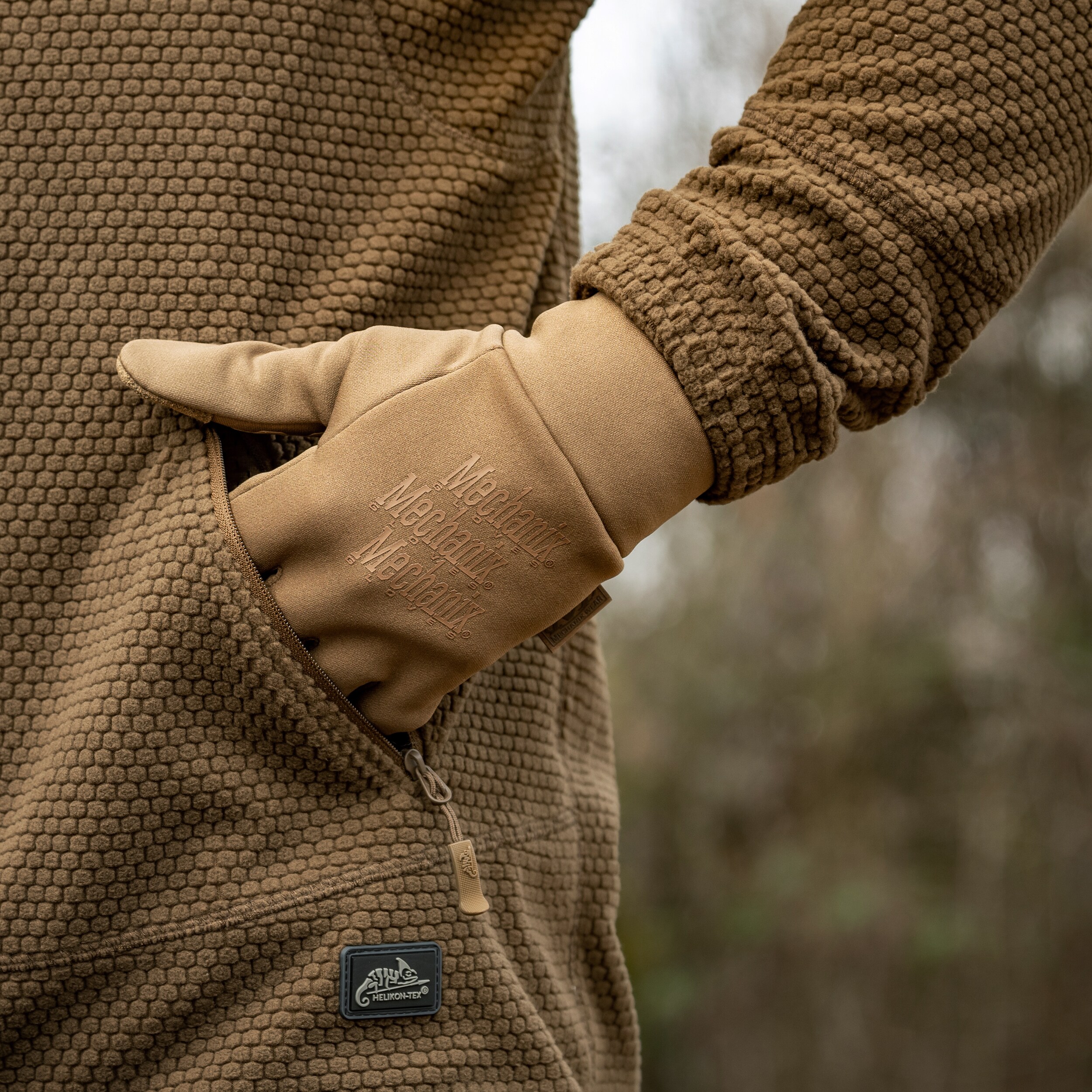 Mechanix Wear ColdWork Base Layer taktikai kesztyű - Coyote