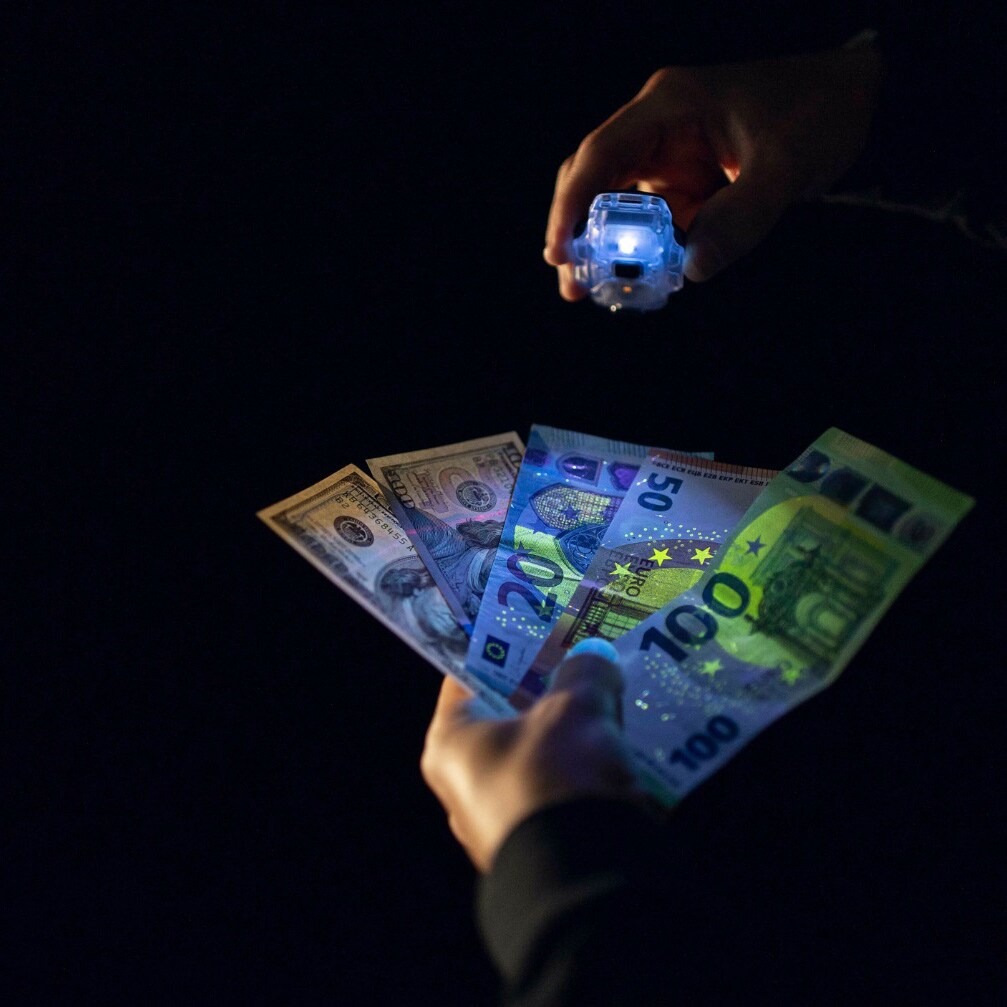 Armytek Crystal WUV zseblámpa Grey - 150 lumen