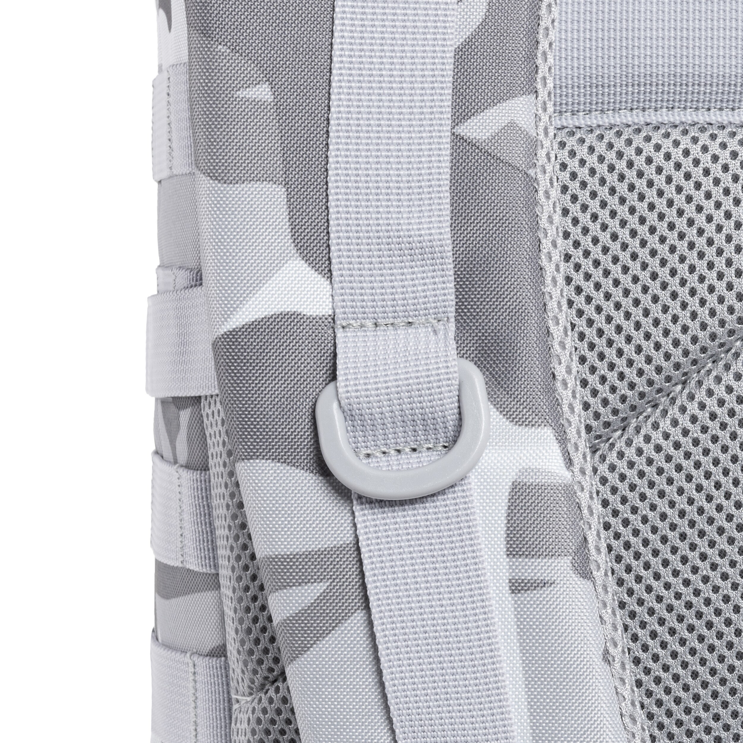 Brandit US Cooper hátizsák 40 l - Blizzard Camo