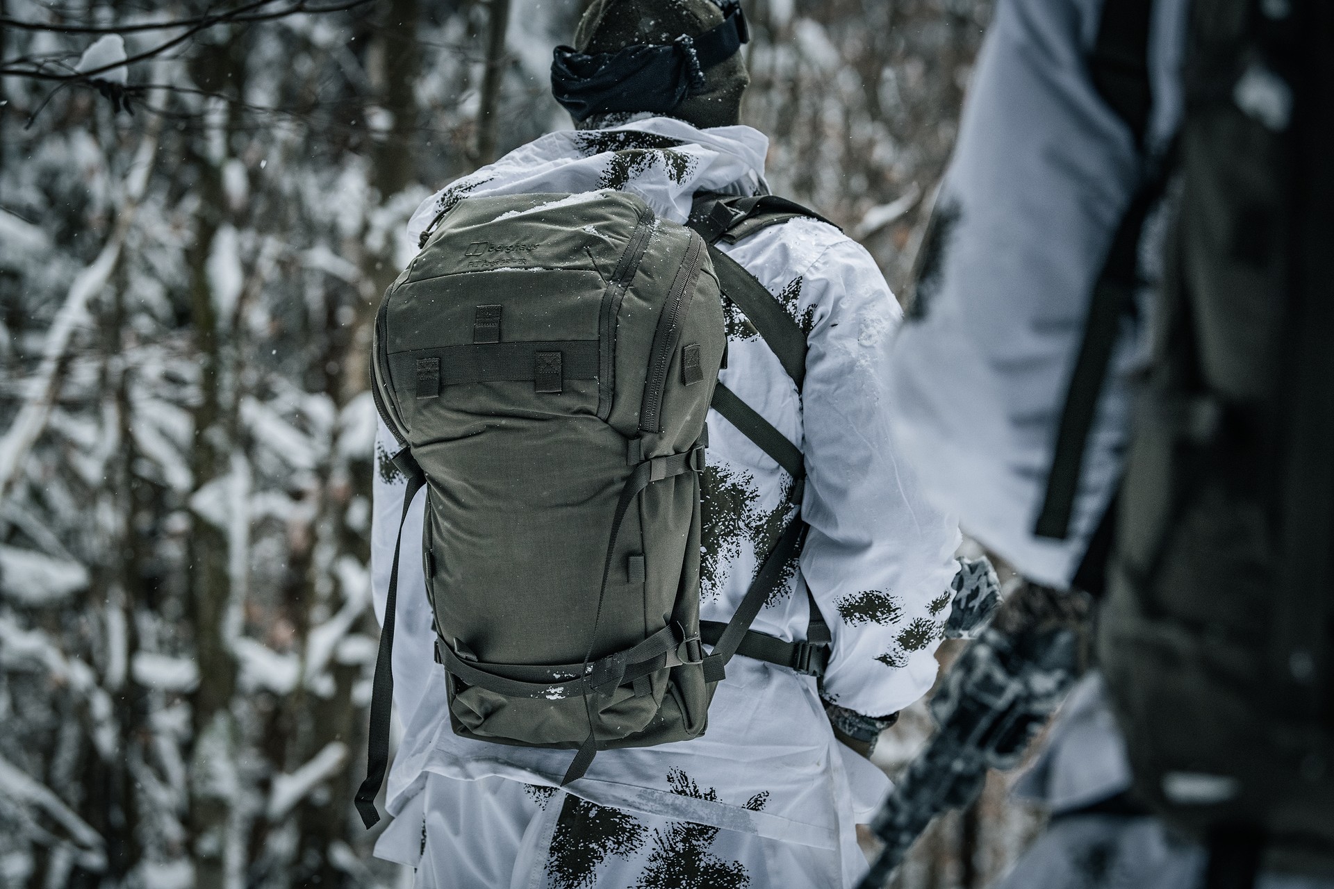 Berghaus Tactical FLT Ares IR hátizsák 25 l - Stone Grey Olive