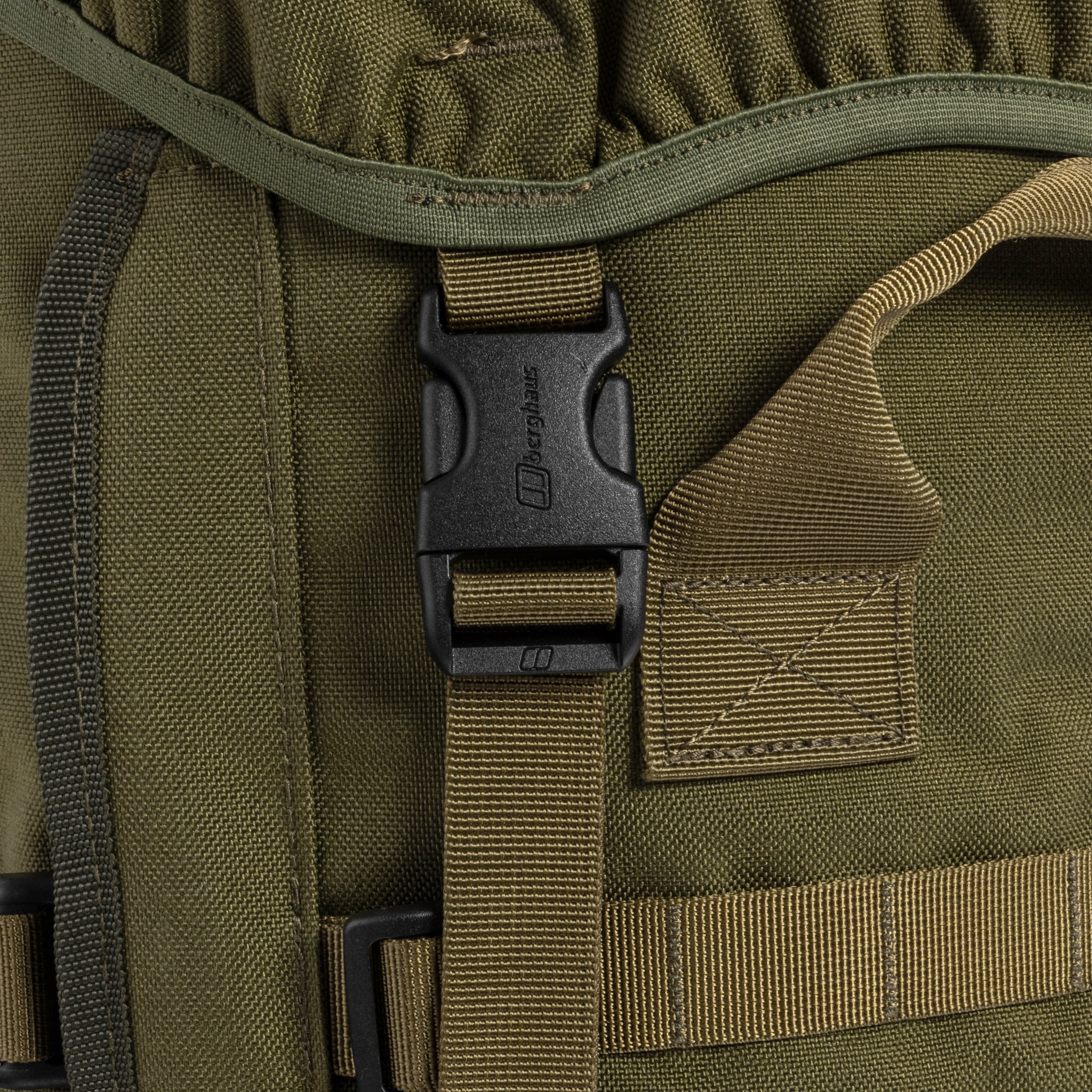 Berghaus Tactical BMPS Centurio Medic hátizsák 50 l - Cedar