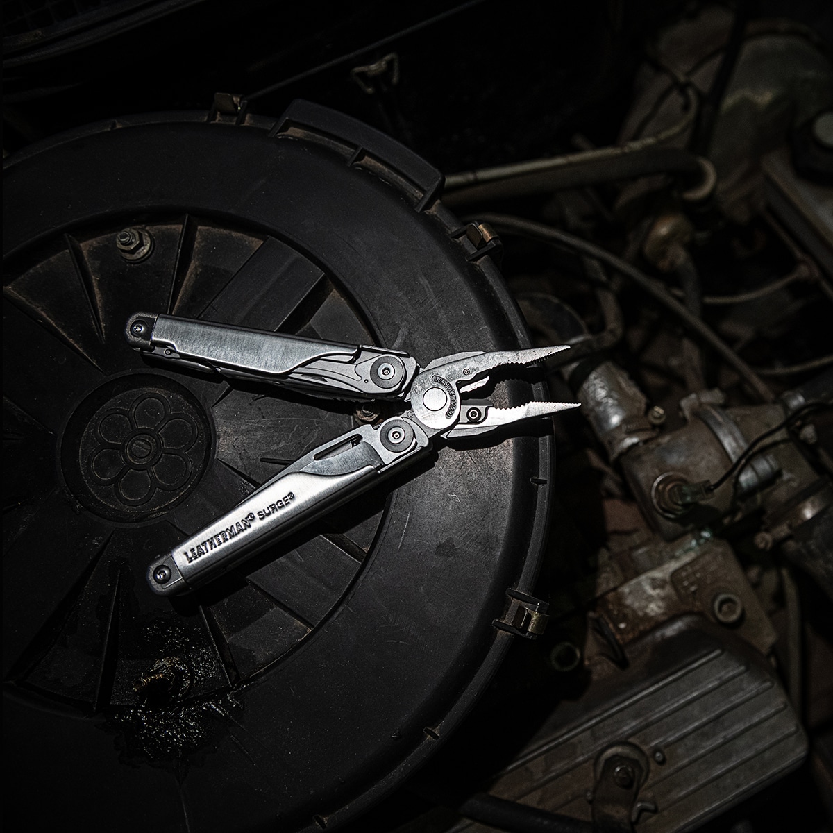 Leatherman Surge NEW multiszerszám