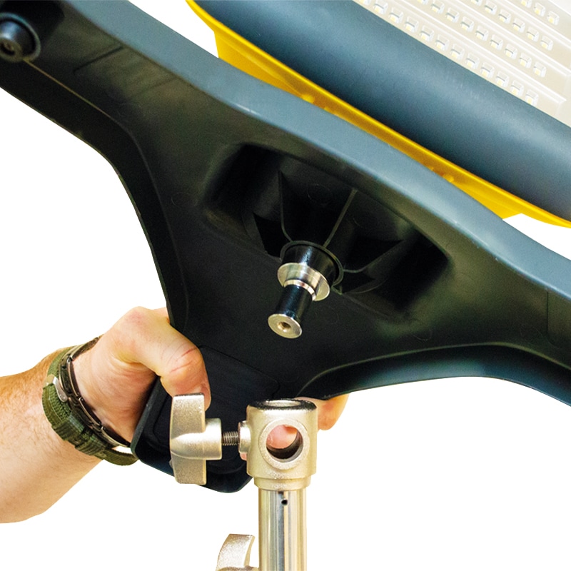 NightSearcher Galaxy Pro 6K lámpa - 6000 lumen