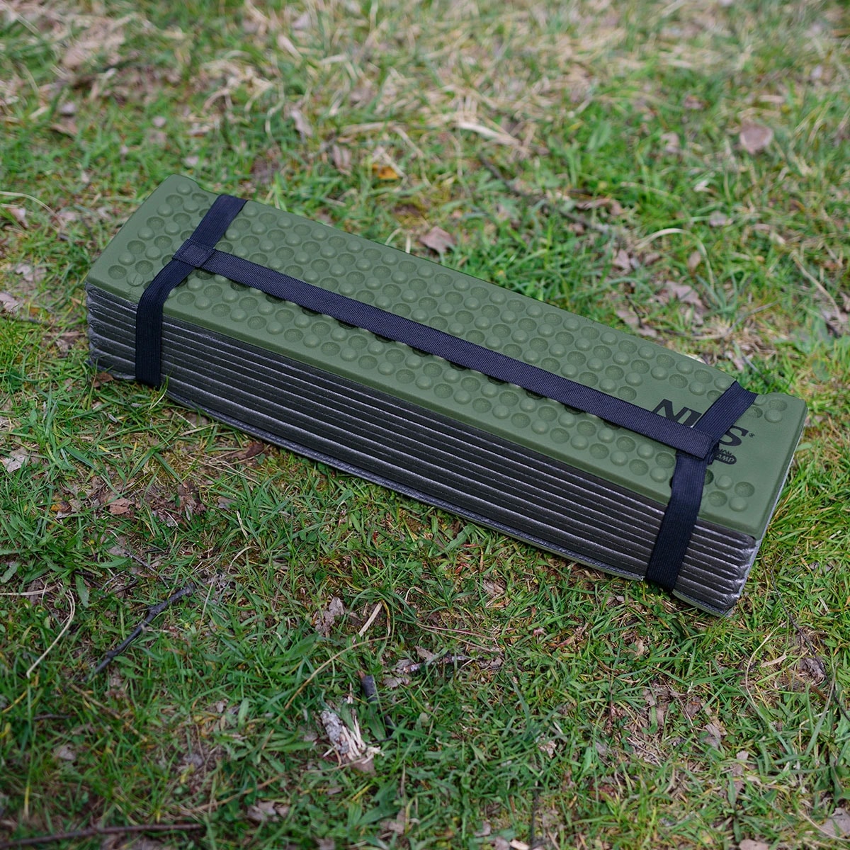 Nils Camp NC1768 összehajtható túramatrac - Zöld