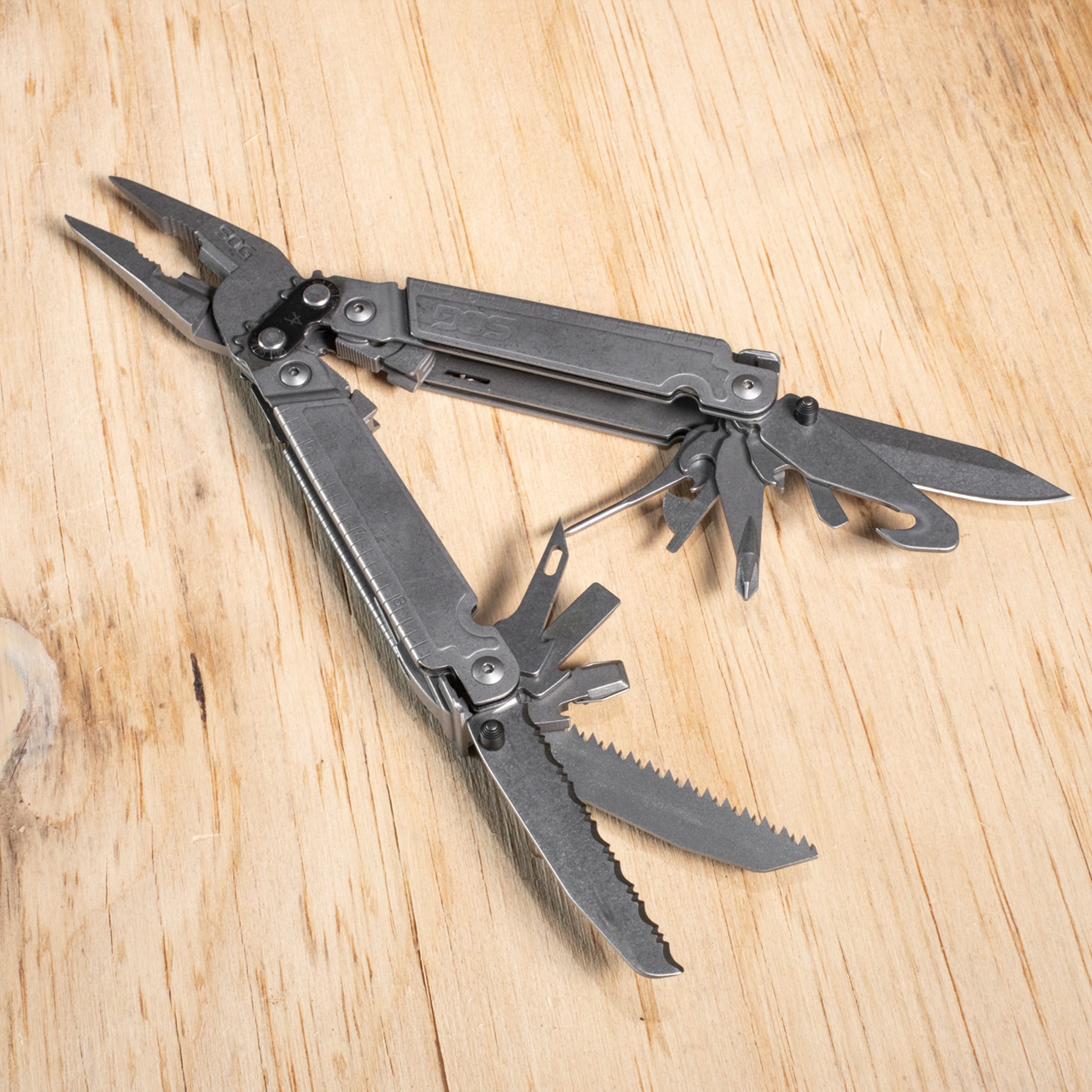 SOG PowerAccess Assist Stonewash multiszerszám
