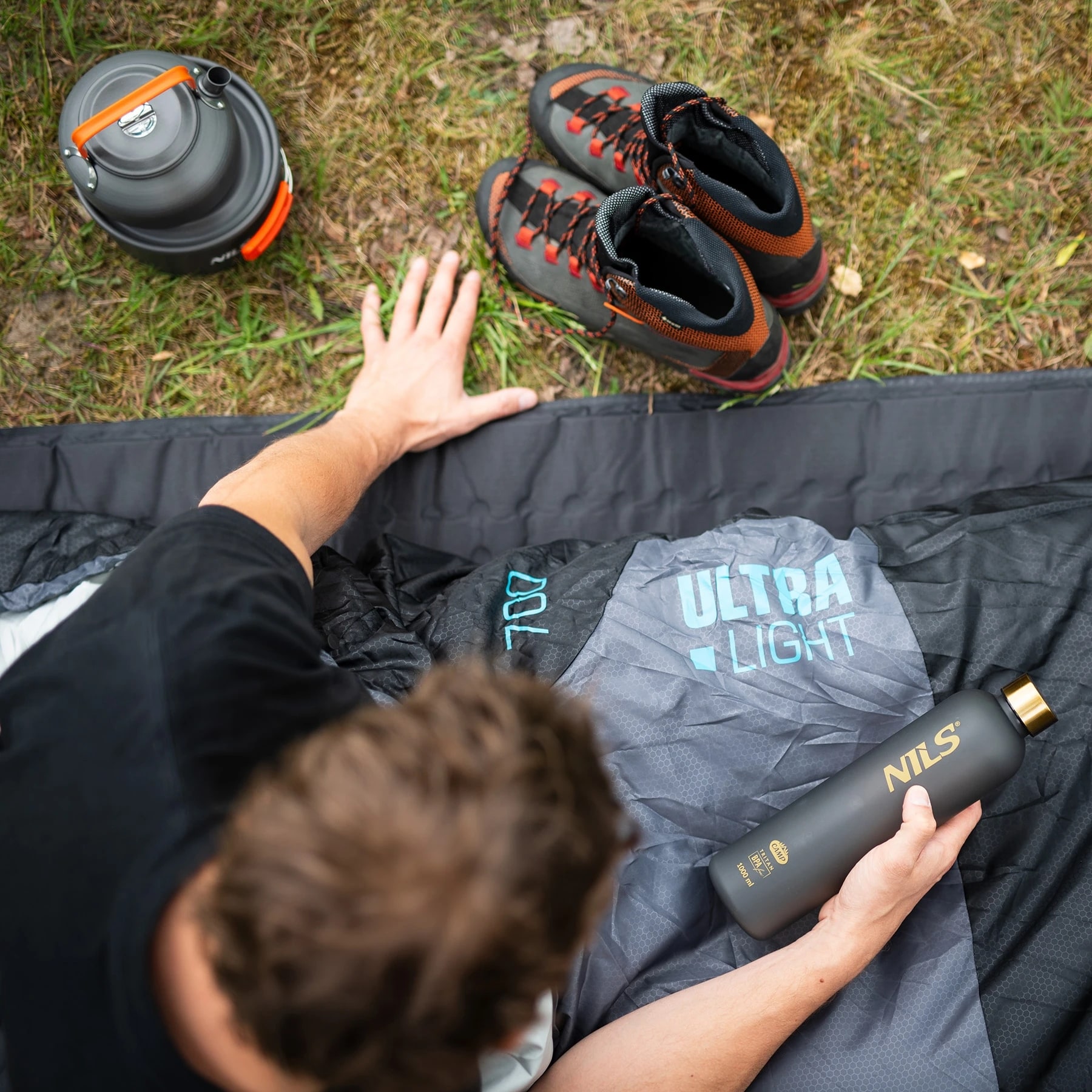 Nils Camp Ultra Light hálózsák - Fekete-menta