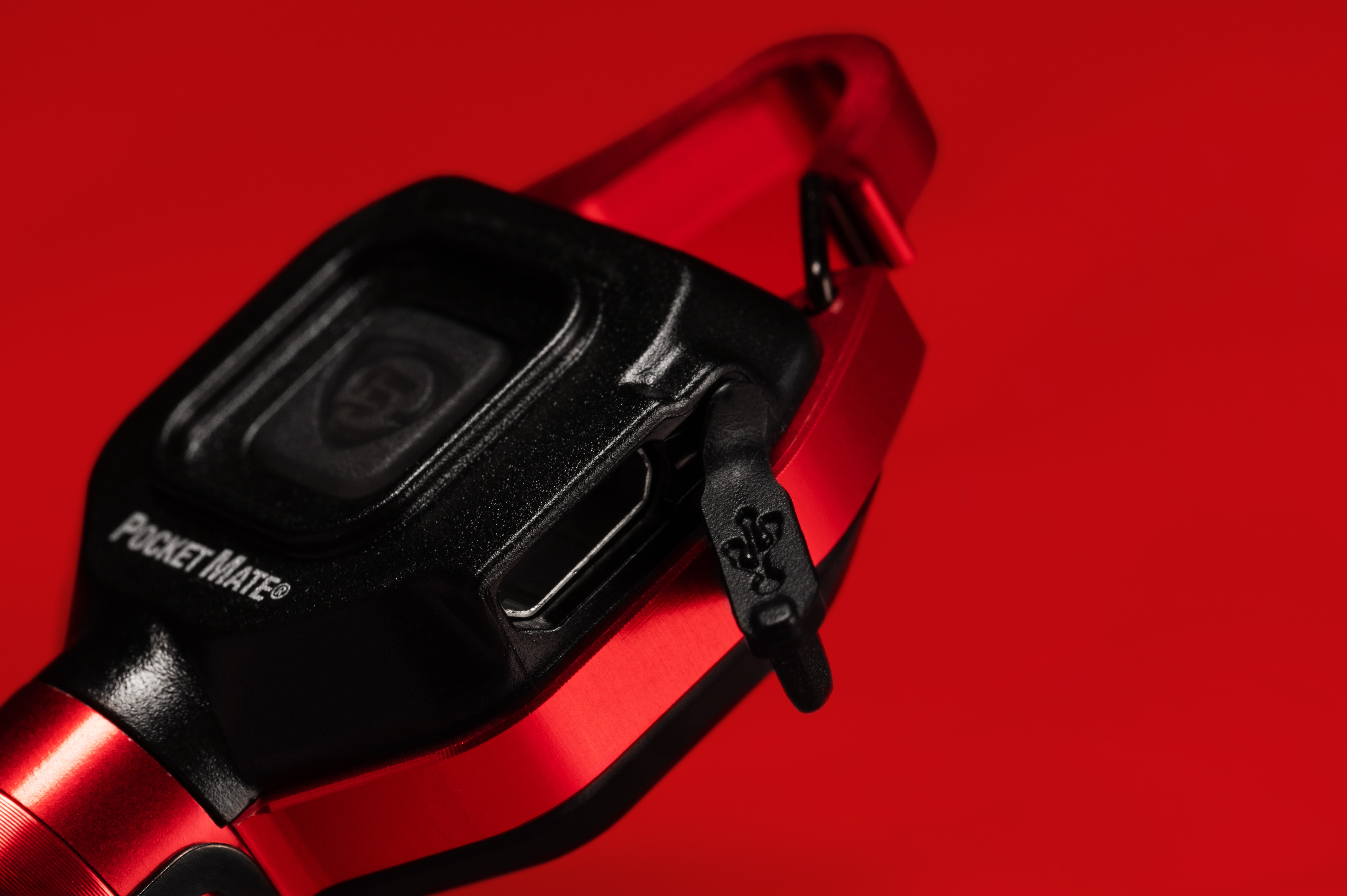 Streamlight Pocket Mate USB zseblámpa Red - 325 lumen