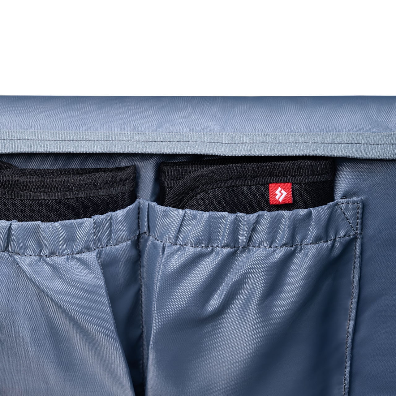 Alpinus Avila táska 60l - Fekete