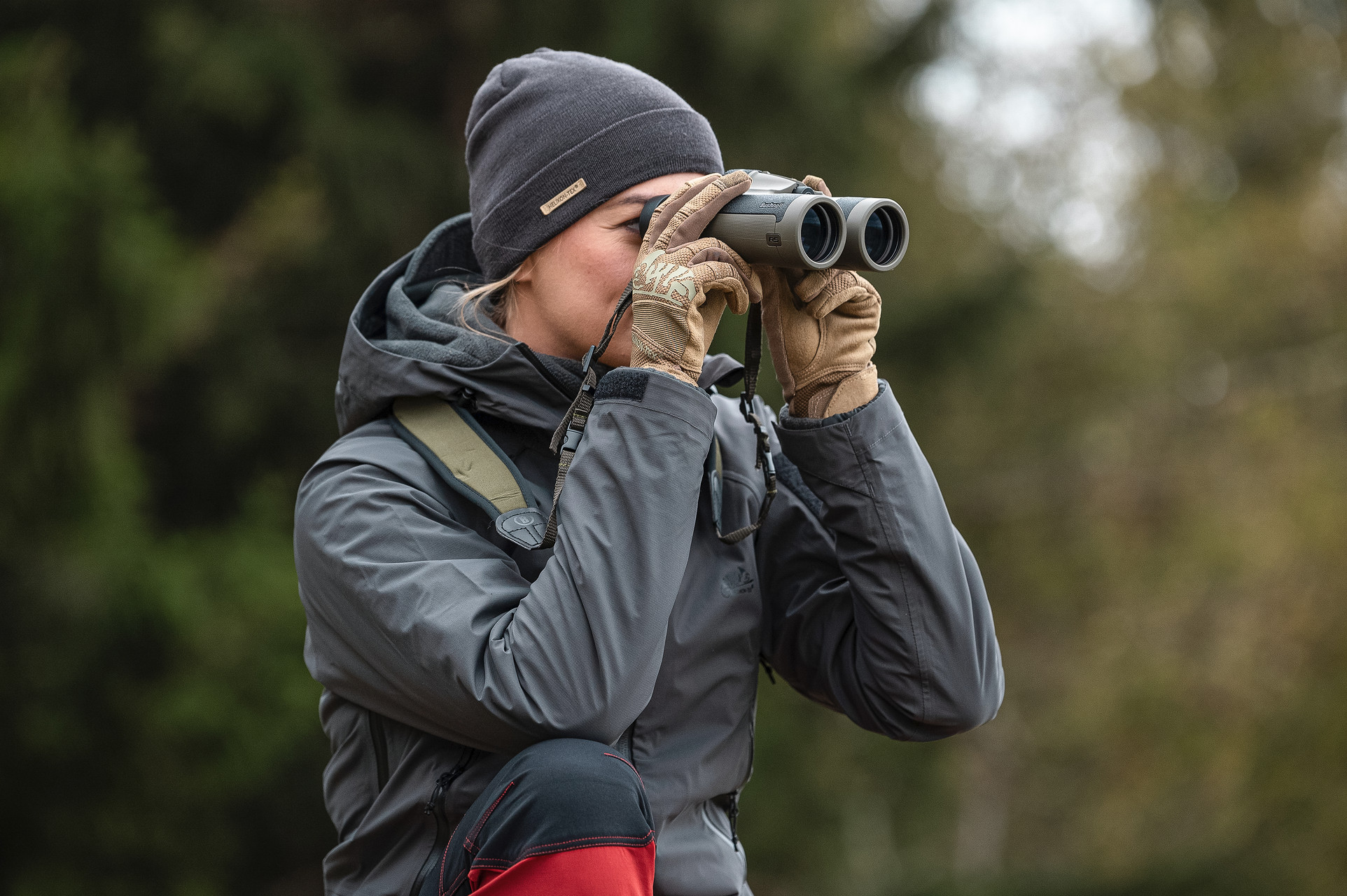 Bushnell R5 távcső 10x42 - Ranger Green