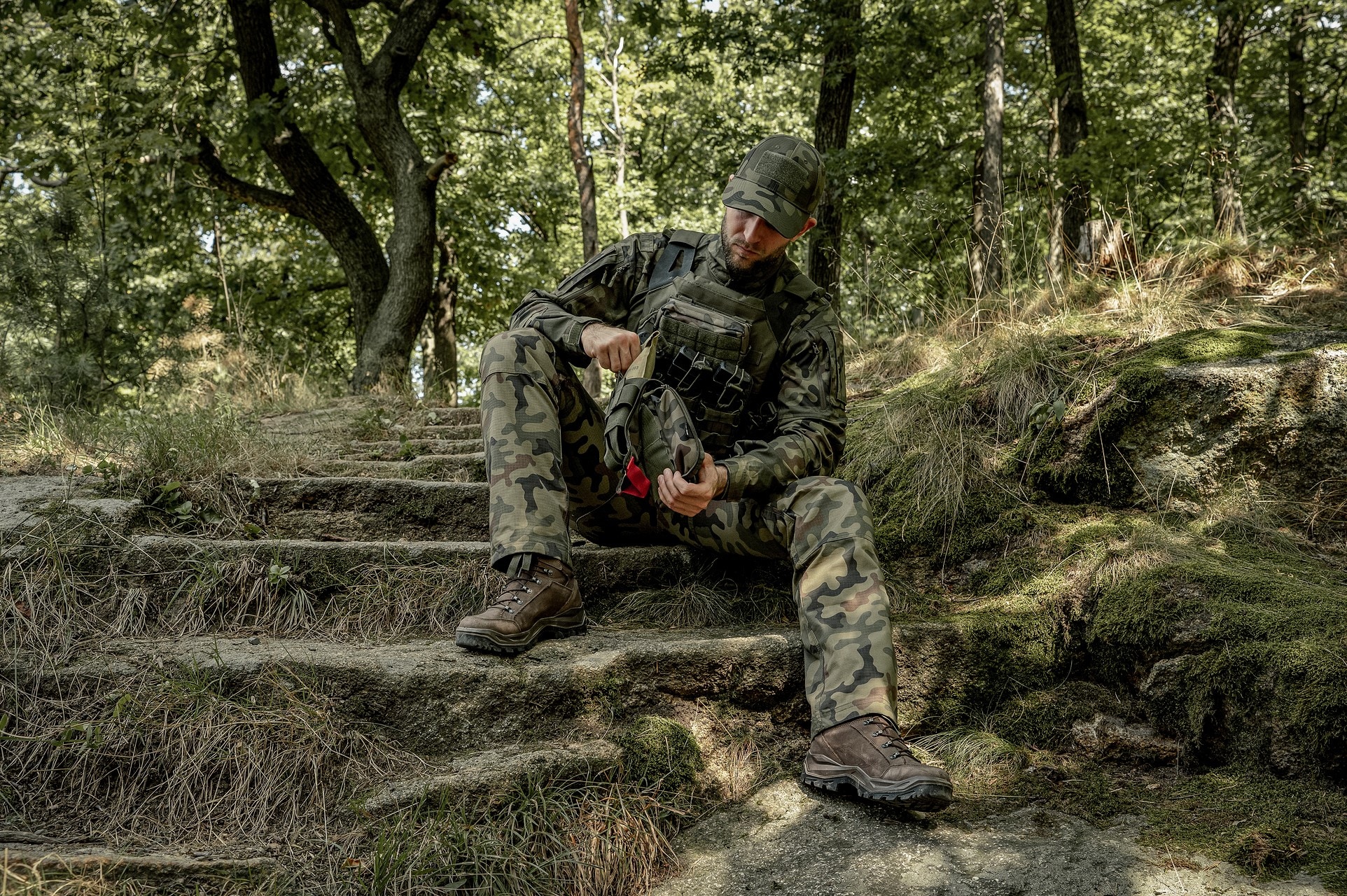 Lowa Renegade II GTX HI TF bakancs - Dark Brown