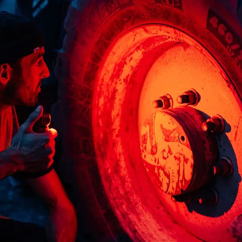 Olight Perun 3 Midnight Blue pántos fej- és derékszögű lámpa - 3000 lumen