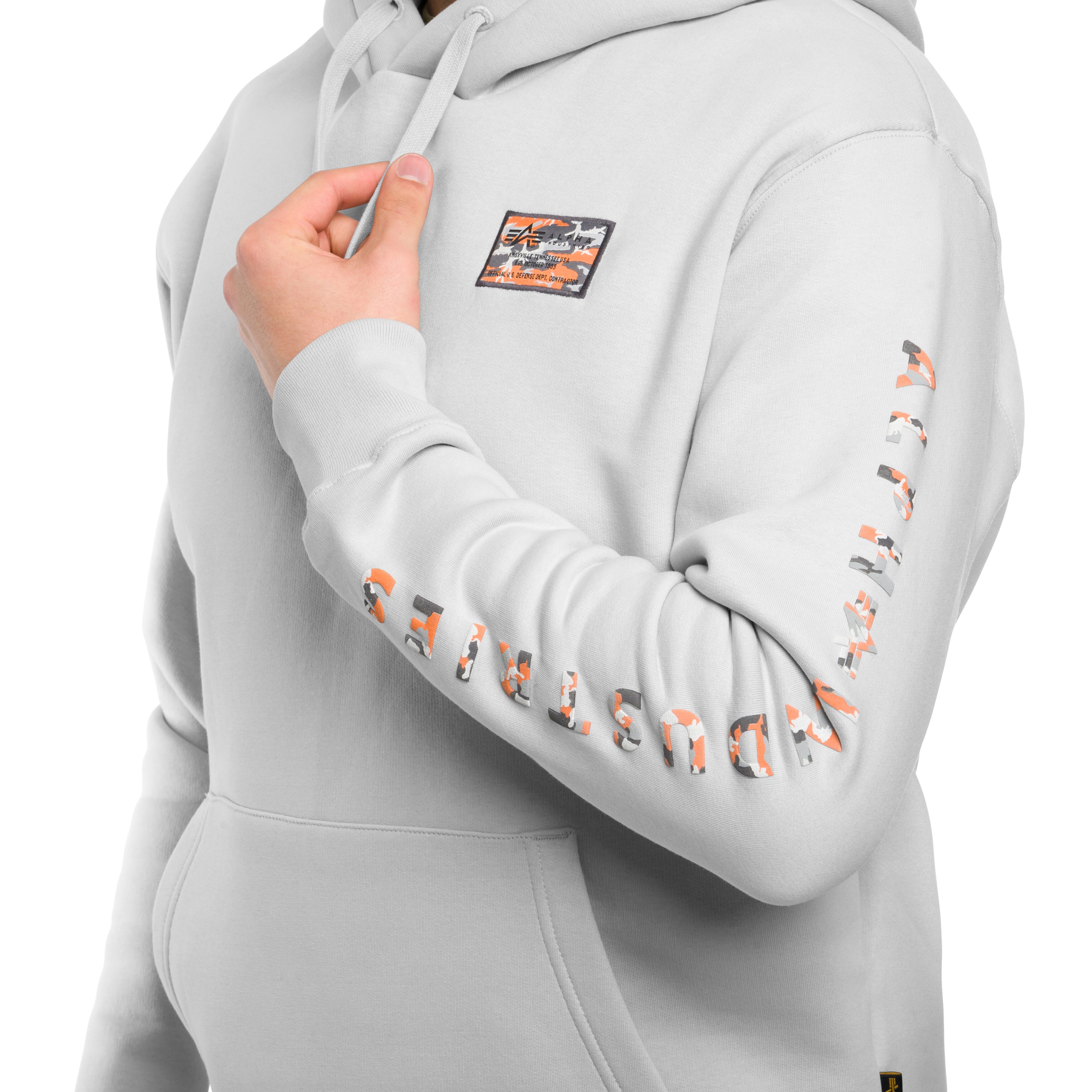 Alpha Industries Camo Sleeve Hoodie pulóver - Pastel Grey