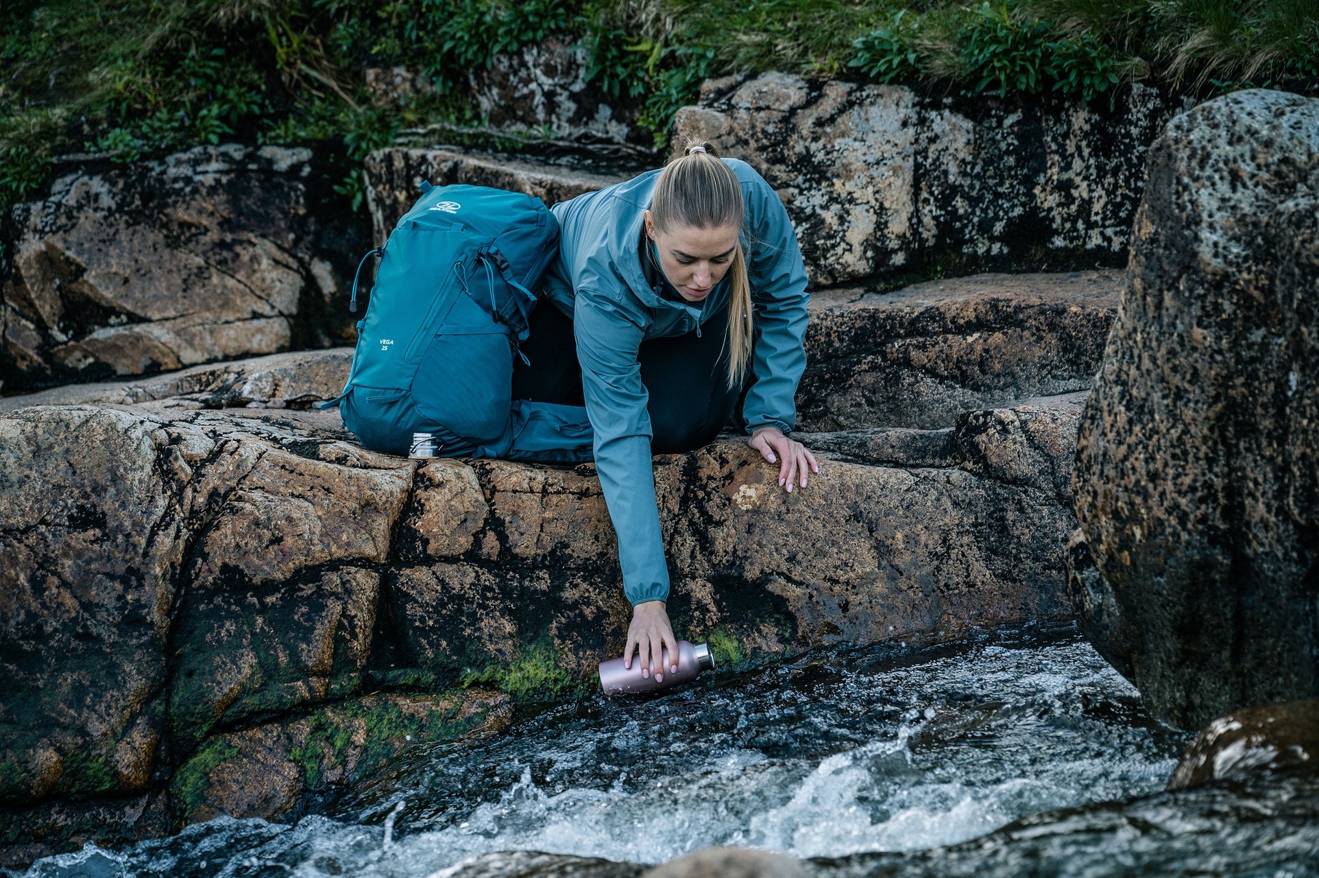 Highlander Outdoor Campsite Bottle hőtartó kulacs - Pink