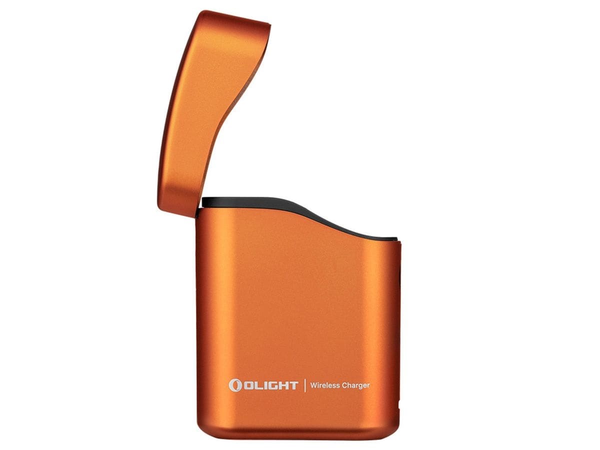 Olight Baton 4 Premium Edition zseblámpa vezeték nélküli töltőtokkal Orange - 1300 lumen