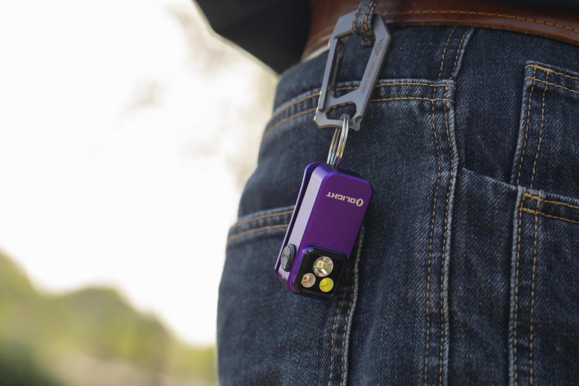 Olight Oclip Pro újratölthető zseblámpa Purple - 500 lumen