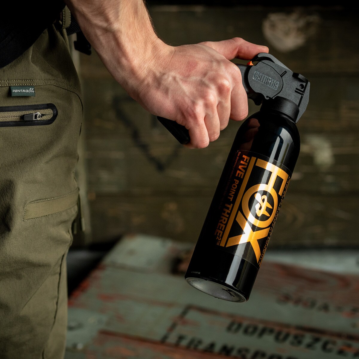 Fox Labs Five Point Three 2TM borsspray állatok ellen - szórófej 340 ml (DE)